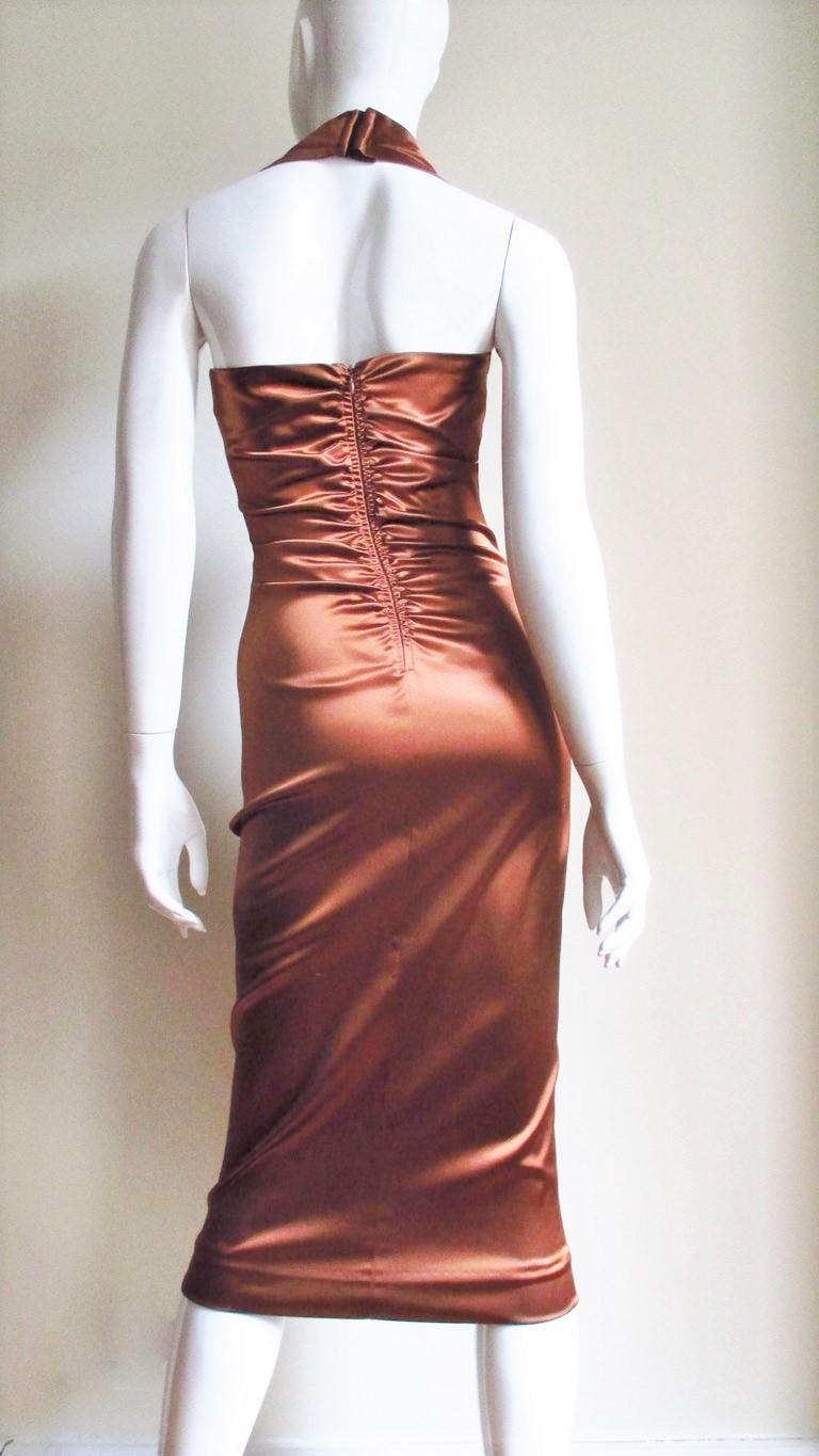 Dolce & Gabbana Seidenes Neckholder-Kleid mit Spitze im Angebot 6