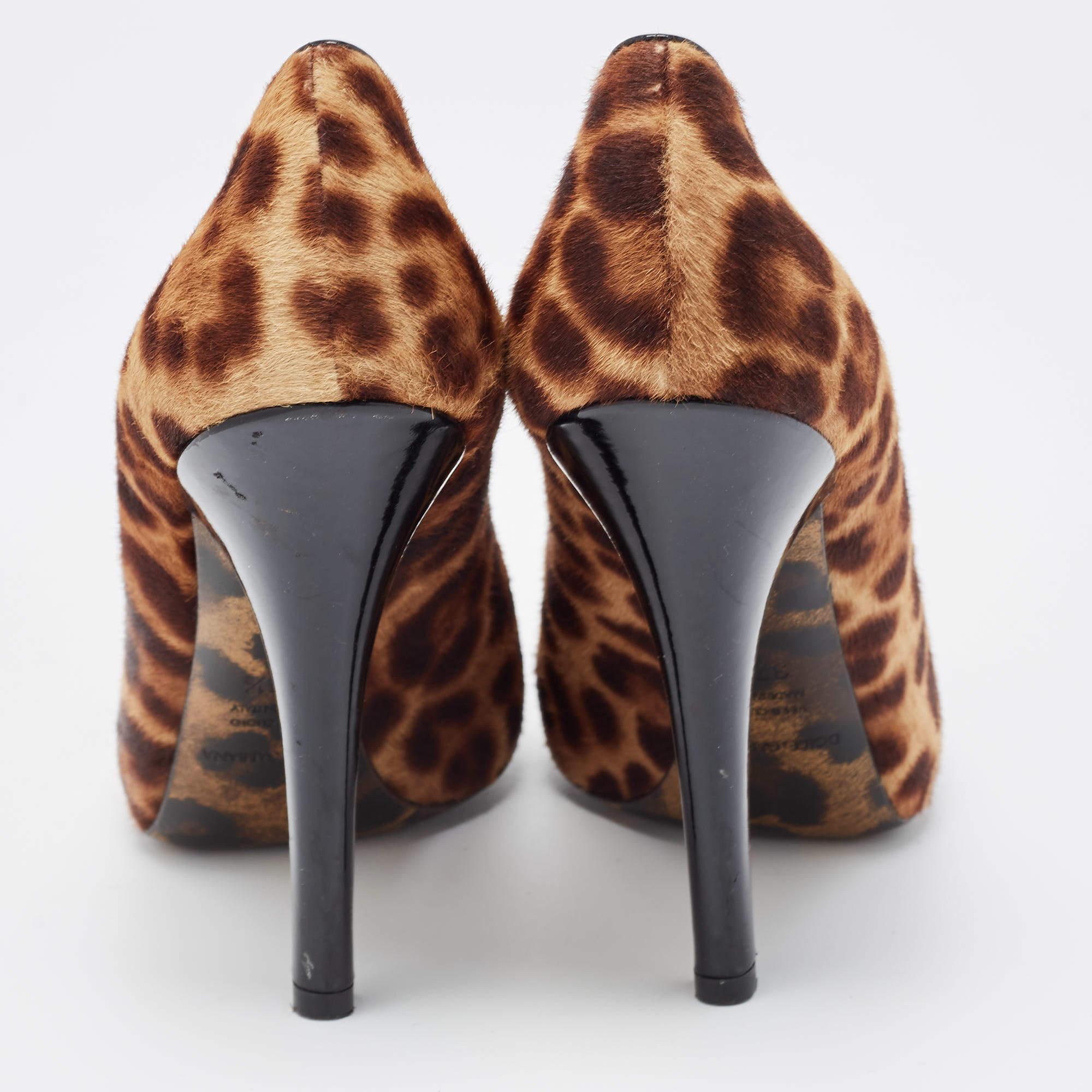Black Dolce & Gabbana Brown/Beige Leopard Print Calf Hair Pumps Size 37.5 For Sale