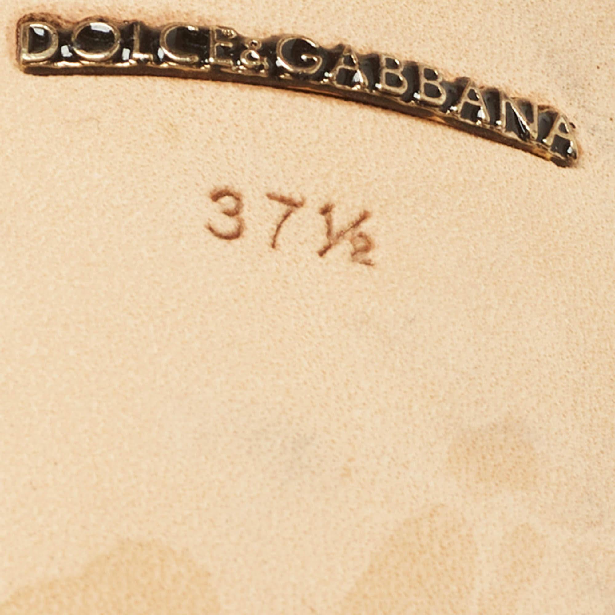 Dolce & Gabbana Marrone/Beige Leopard Print Calf Hair Studded Pumps Taglia 37.5 in vendita 2