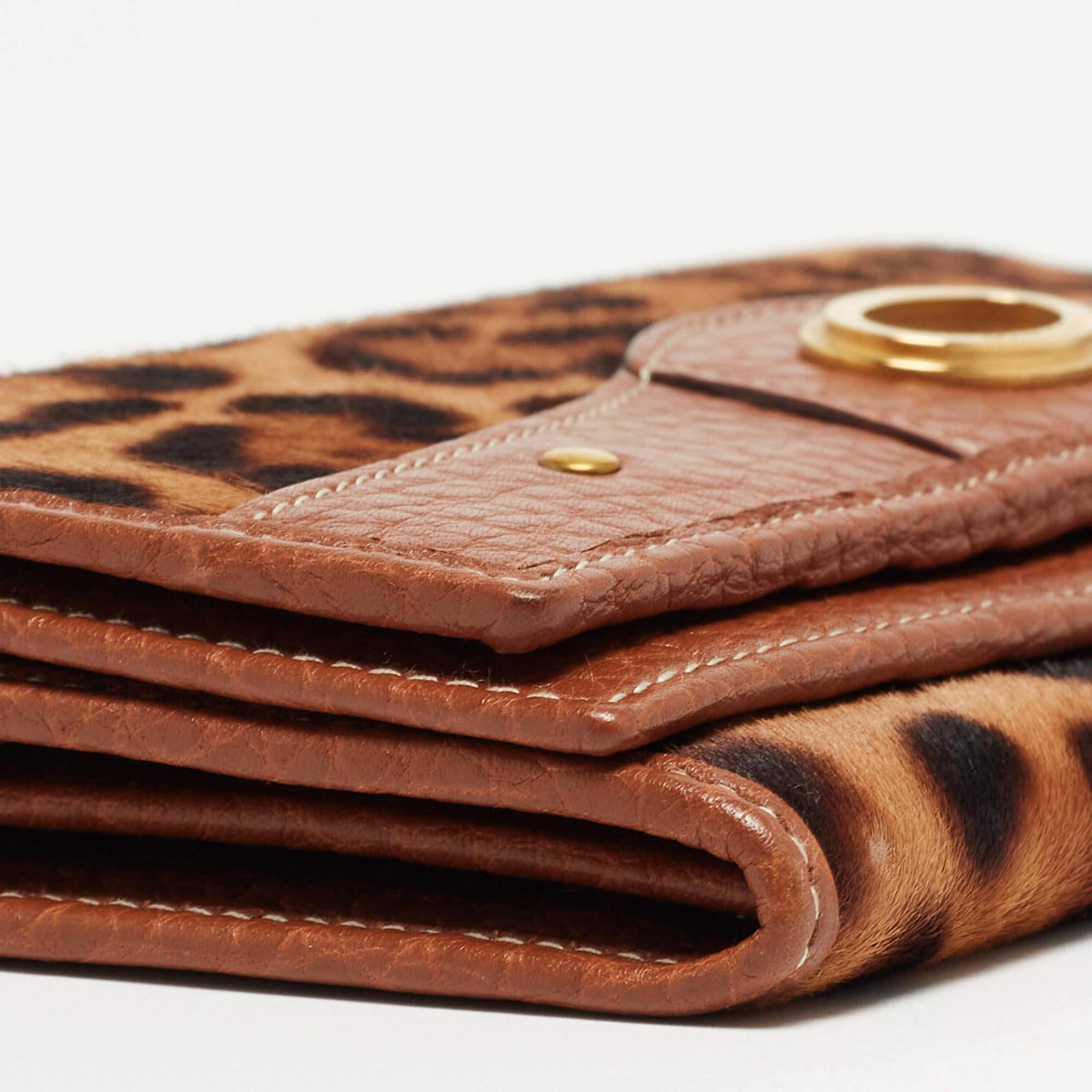 Dolce & Gabbana Brown/Beige Leopard Print Calfhair Double Continental Wallet For Sale 4