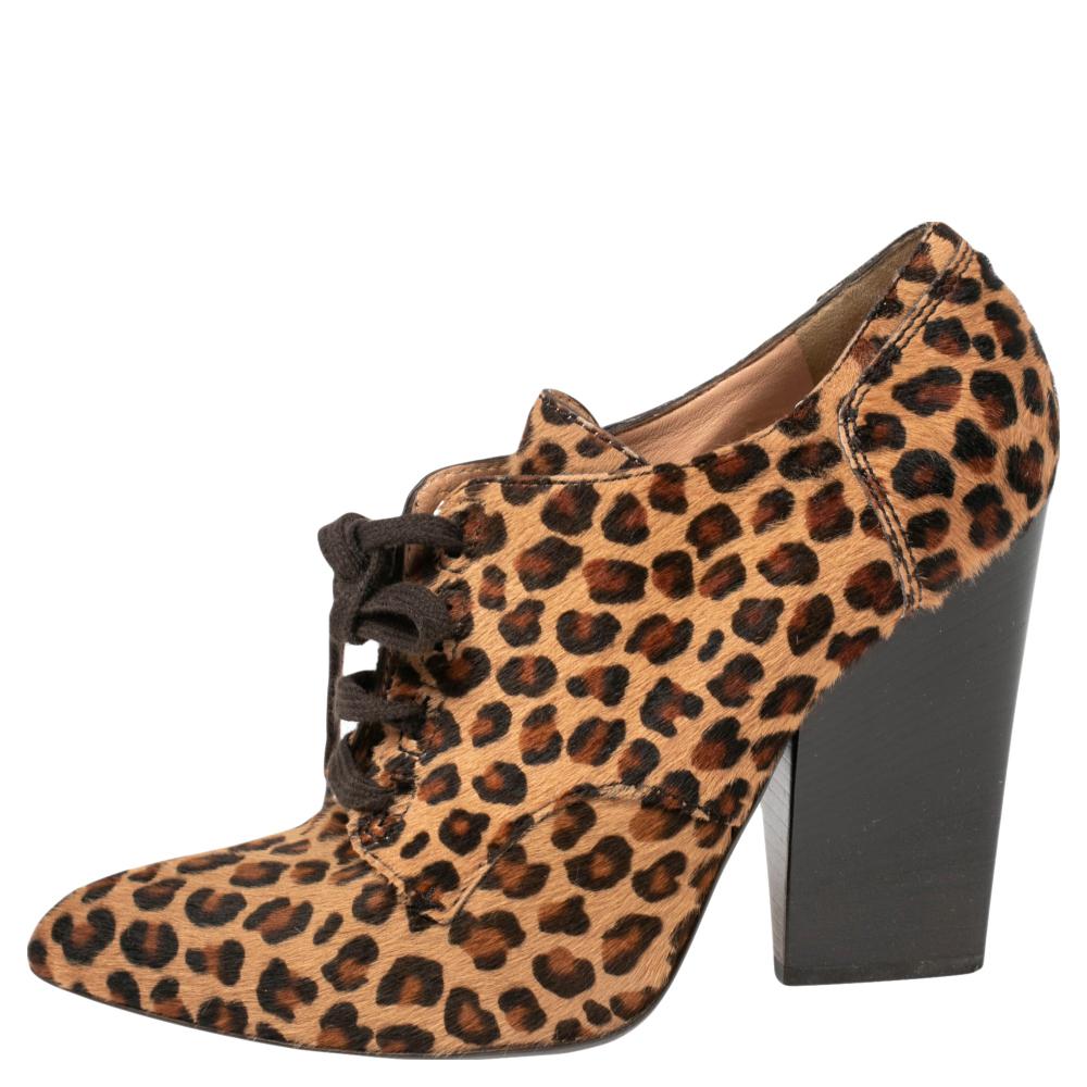 No fashion quest is complete without a pair of boots that stands out uniquely from one's closet. Like these Dolce & Gabbana ankle boots that come crafted from leopard-printed calf hair and designed with a mix of luxury, style, and edginess. They