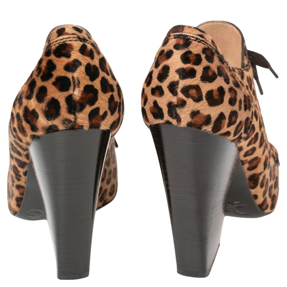 Dolce & Gabbana Brown/Black Calf Hair Leopard print Ankle Boots Size 38.5 1