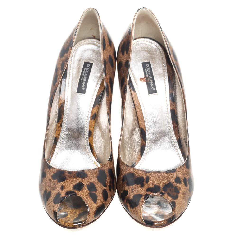 Dolce & Gabbana Brown/Black Leopard Print Leather Peep-Toe Pumps Size 41 For Sale 2