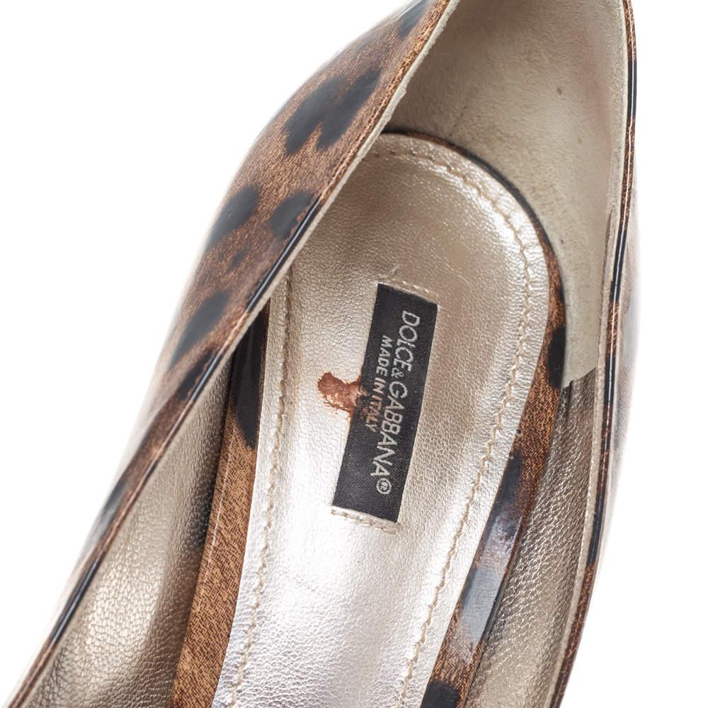 Dolce & Gabbana Brown/Black Leopard Print Leather Peep-Toe Pumps Size 41 For Sale 3