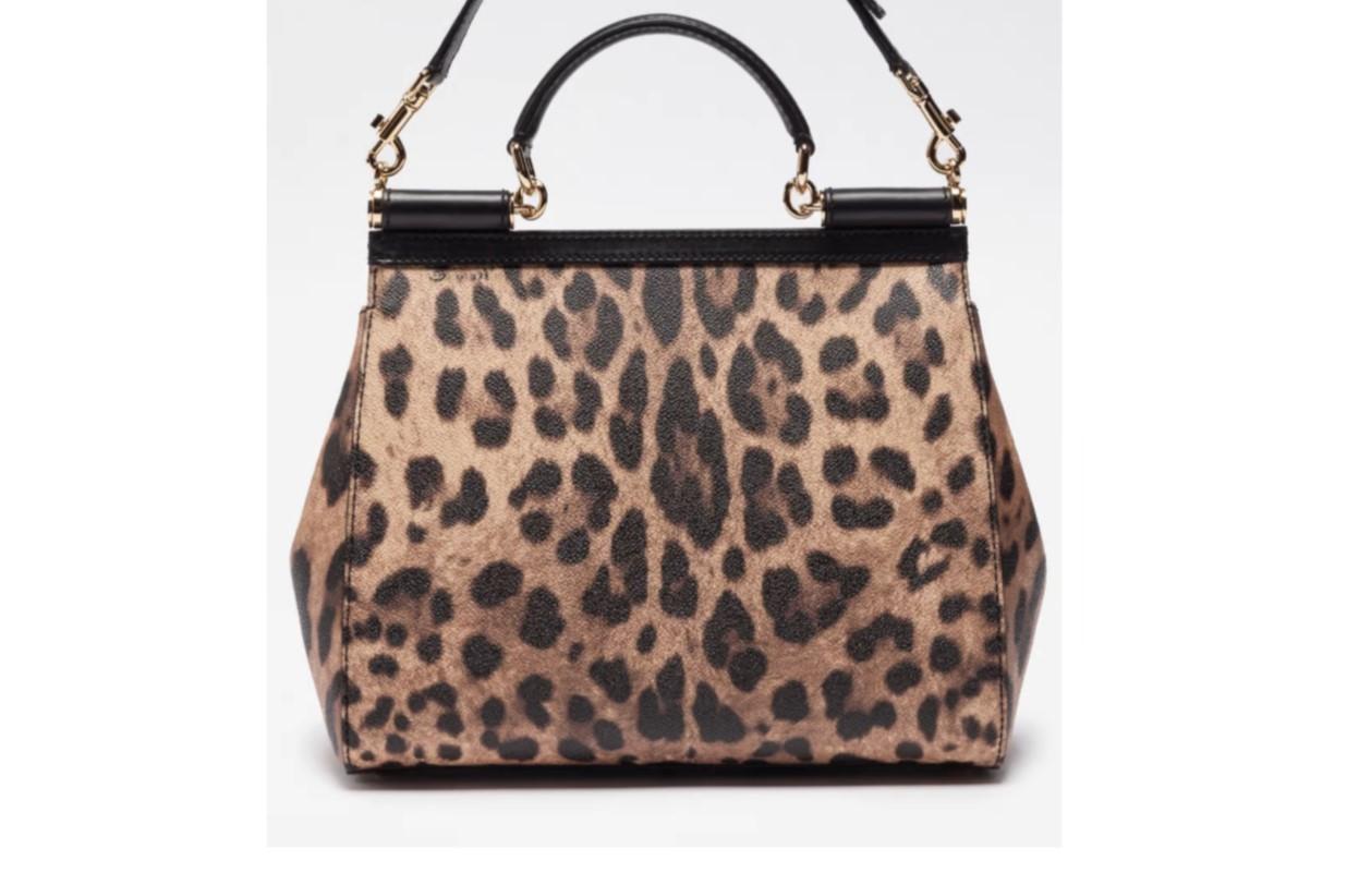 Dolce & Gabbana iconic  handbag from the Sicily line in leopard textured leather:
• Front flap with hidden snap fastening and front galvanized metal logo plate
• Top handle and adjustable and removable leather shoulder strap
• Solid cotton lining
•