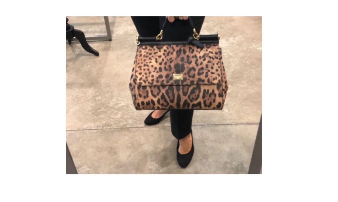 Women's Dolce & Gabbana Brown Leather Leopard Sicily Handbag Shoulder Bag Top Handle  For Sale