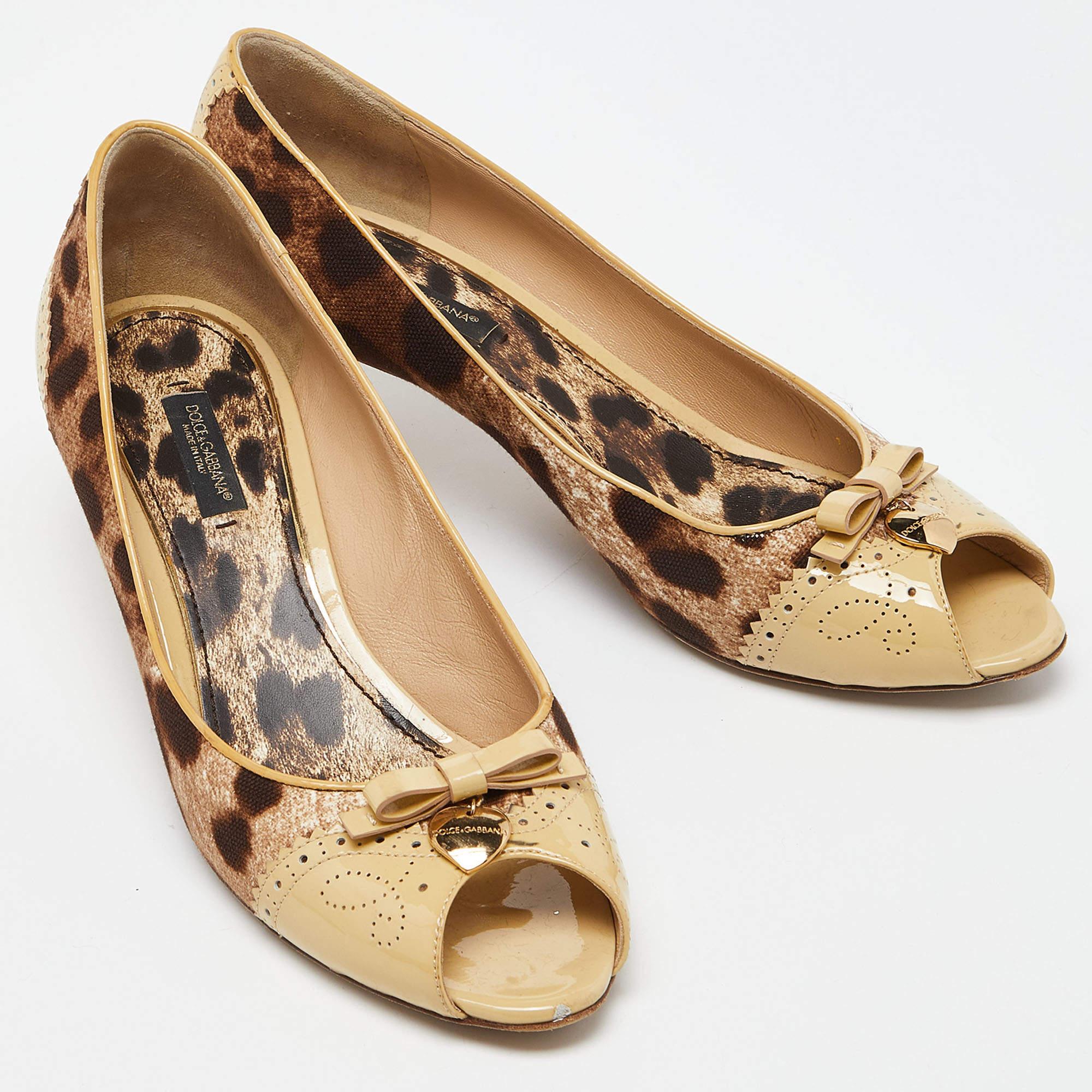 Women's Dolce & Gabbana Brown Leopard Print Canvas Patent Leather Peep Toe Pumps Size 39
