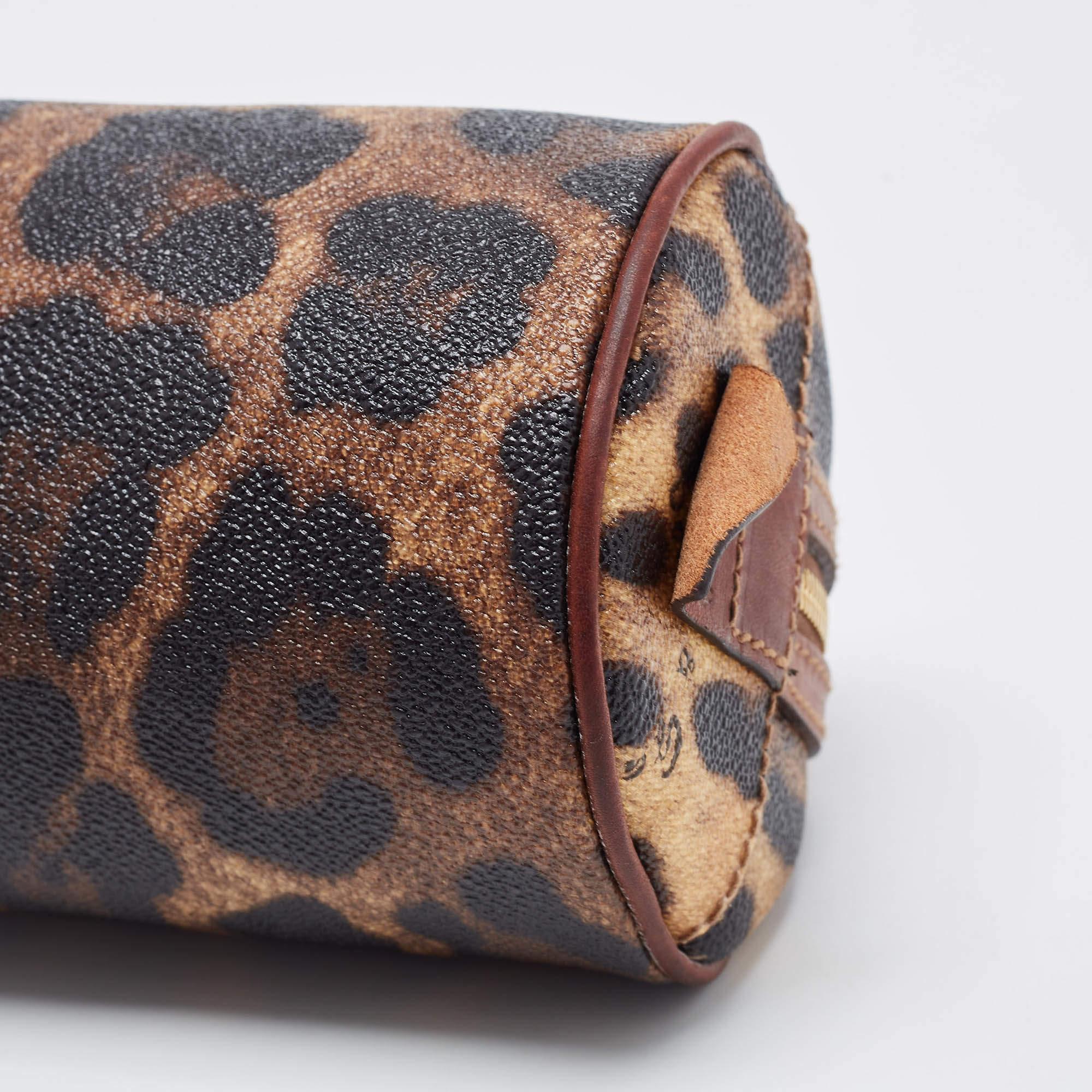 Dolce & Gabbana Brown Leopard Print Coated Canvas and Leather Wristlet Pouch For Sale 6