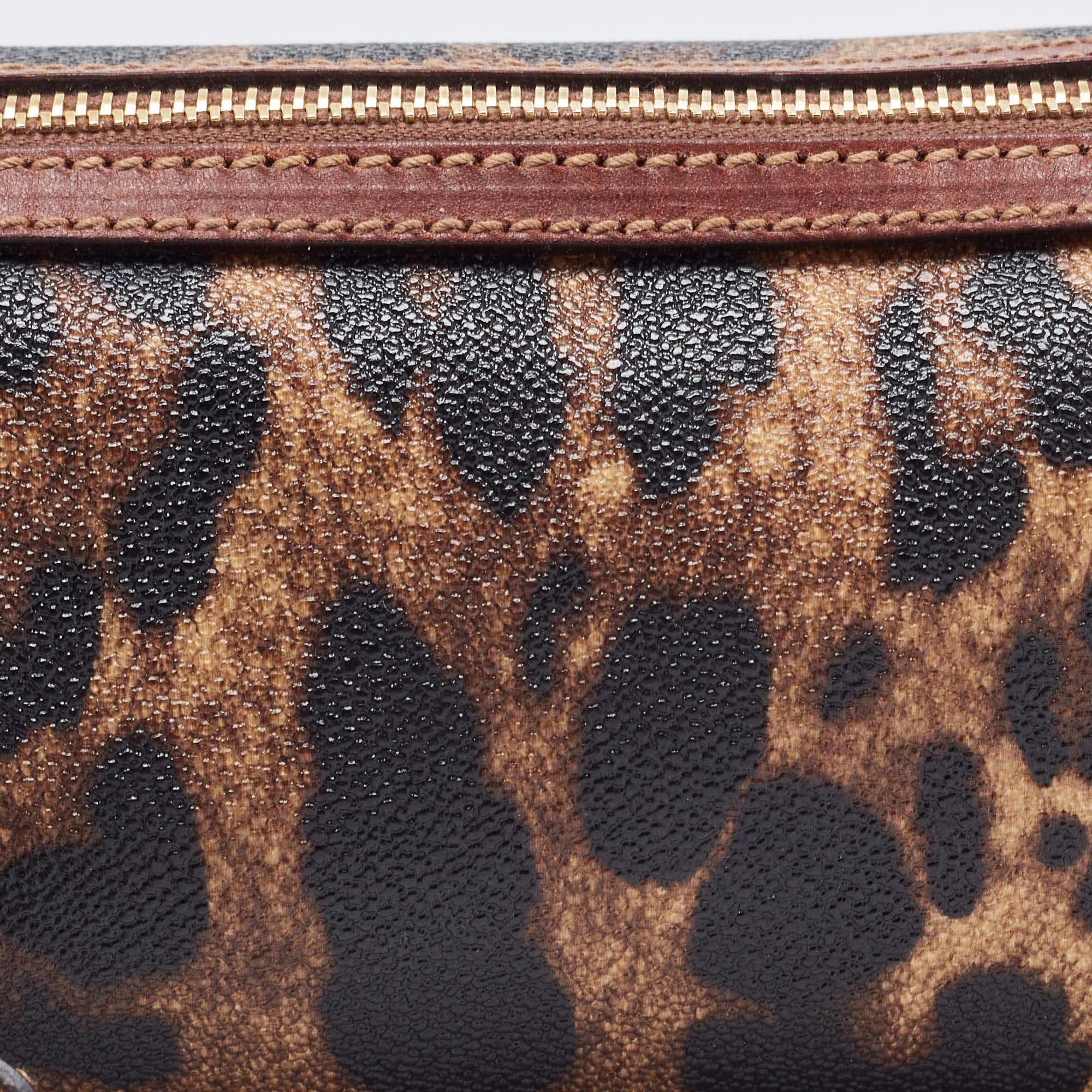 Dolce & Gabbana Brown Leopard Print Coated Canvas and Leather Wristlet Pouch For Sale 3