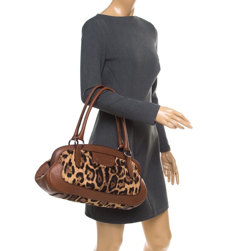 Dolce & Gabbana Brown Leopard Print Fabric and Leather Animalier Zip Satchel In Good Condition In Dubai, Al Qouz 2