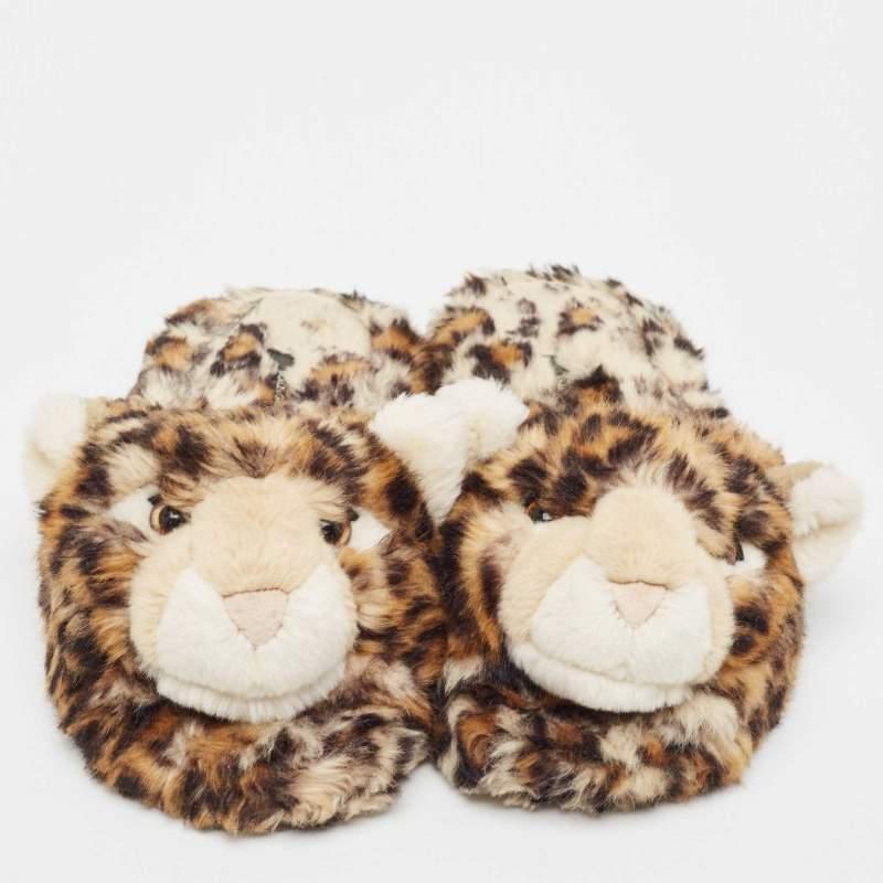 This Dolce & Gabbana pair of slides are overloaded with cuteness. They are made from fur in the design of a leopard, a comical resemblance achieved using leopard spots all over and little faces on the uppers. The slides will be blissfully soft to