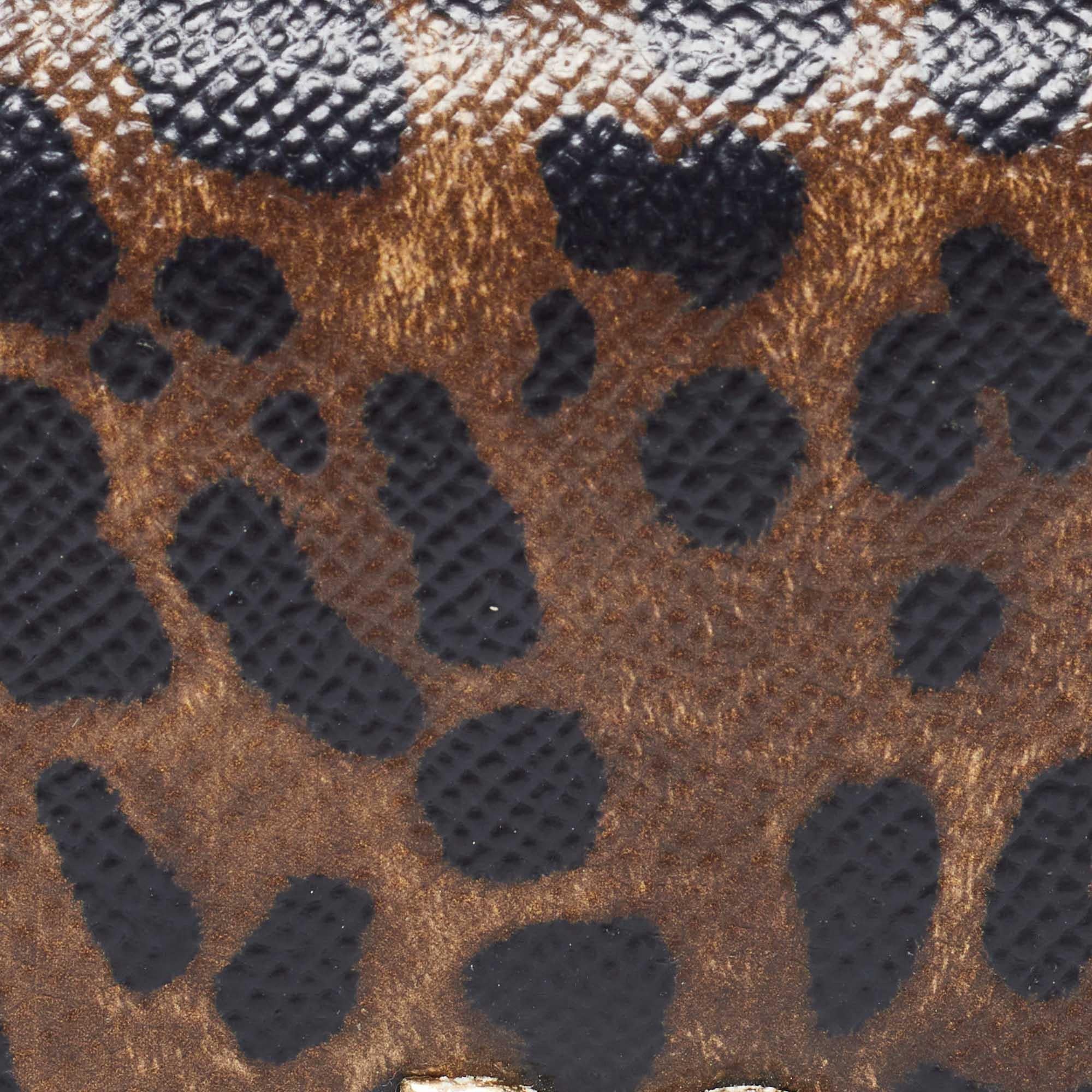 Dolce & Gabbana Portefeuille compact en cuir imprimé léopard avec logo DG, couleur Brown 1
