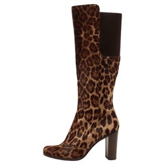 Dolce & Gabbana Botas hasta la rodilla de ante marrón con estampado de leopardo talla 40