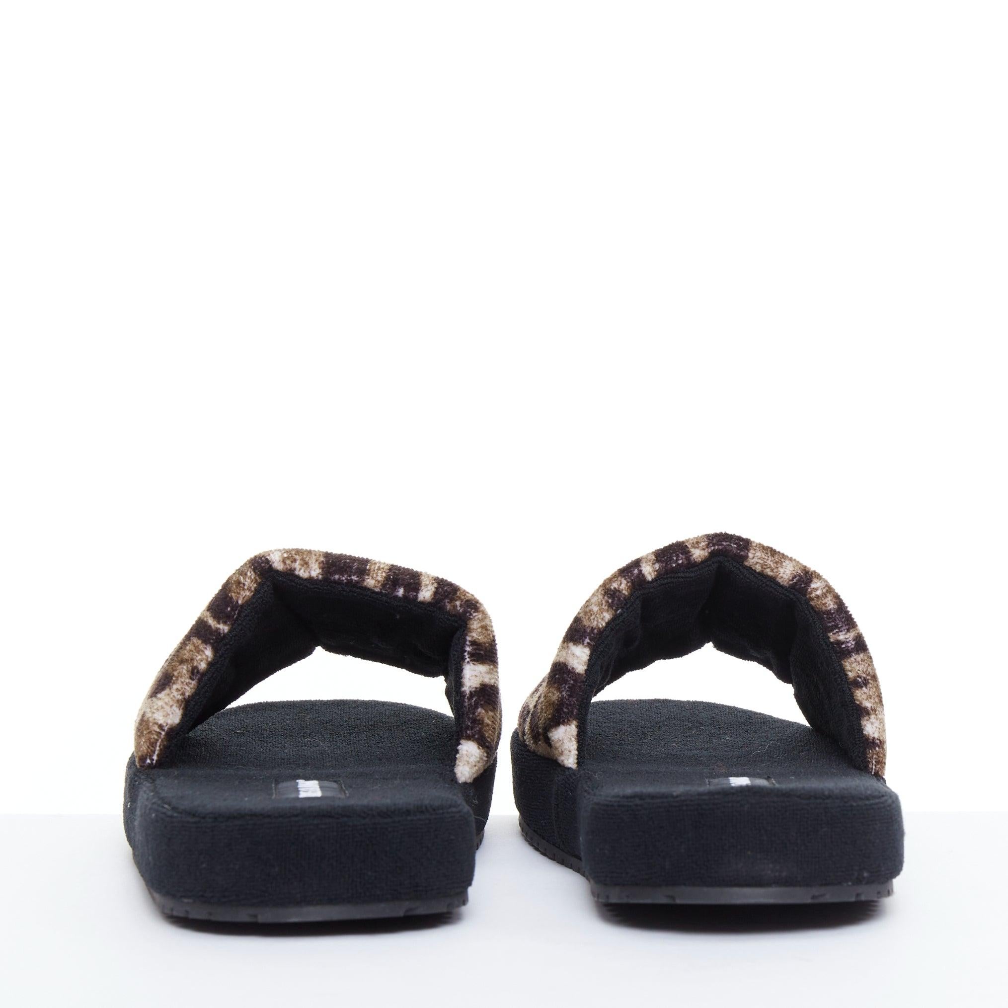 DOLCE GABBANA Brown lopard towelling padded foam slides slippers EU41 en vente 1