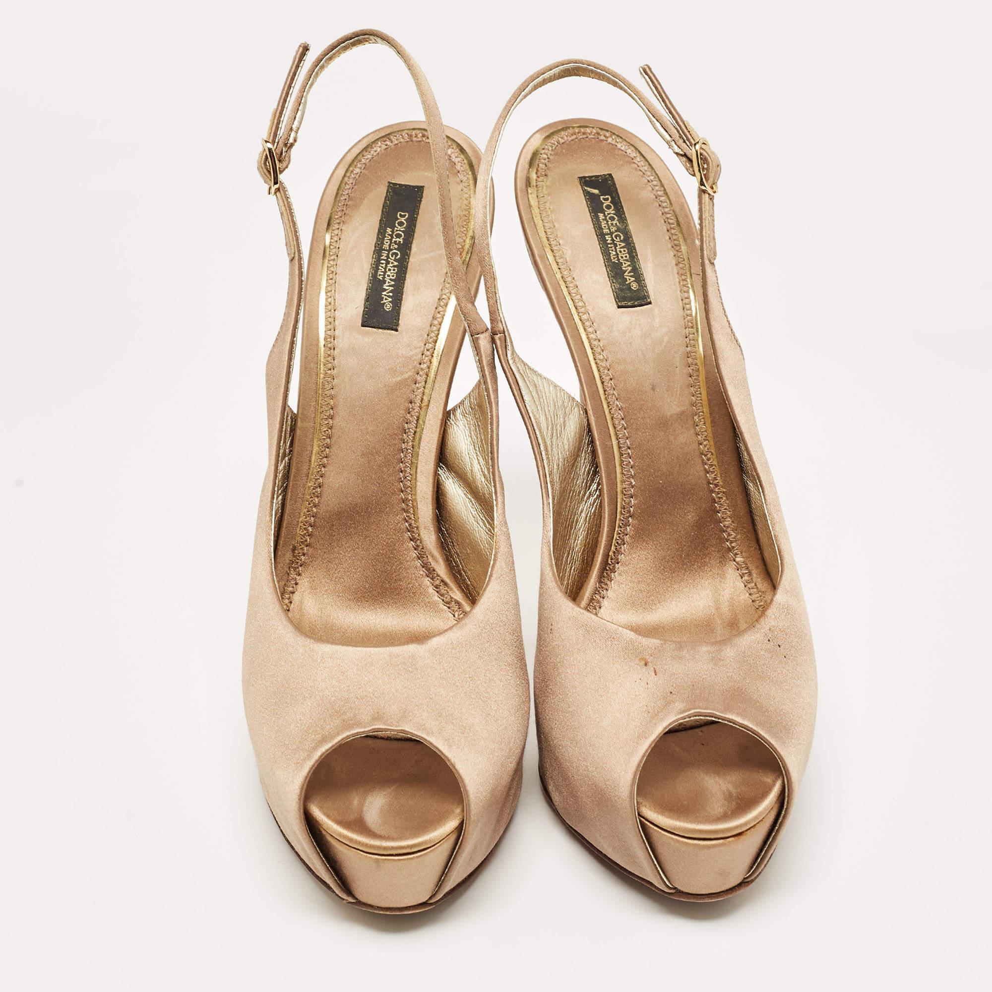 Dolce & Gabbana Brown Satin  Slingback Pumps Size 40 In Fair Condition For Sale In Dubai, Al Qouz 2