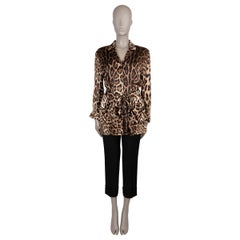 Dolce & Gabbana Camicia pigiama con cintura in seta marrone leopardata, taglia 42 M