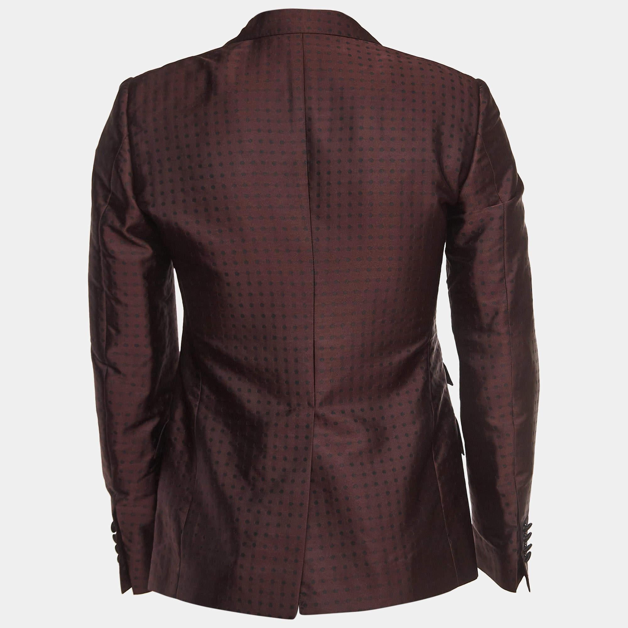 Dolce & Gabbana BurgunDolce &dy gepunkteter einreihiger Blazer aus Wollmischung S im Zustand „Neu“ im Angebot in Dubai, Al Qouz 2