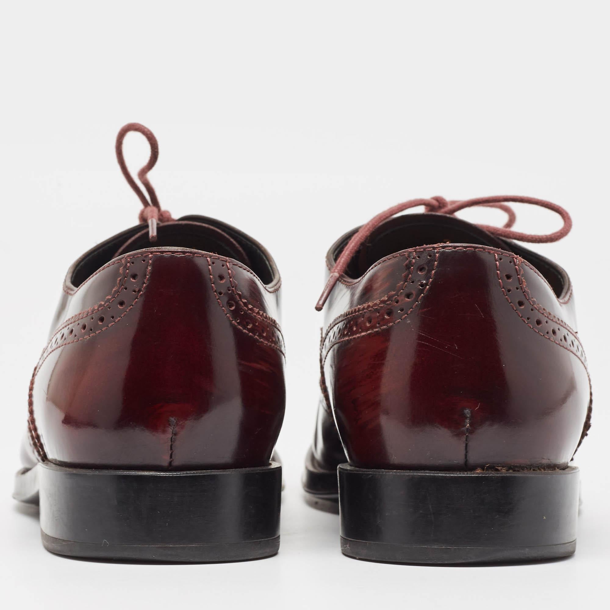 Men's Dolce & Gabbana Burgundy Brogue Leather Lace Up Oxfords Size 38.5 For Sale