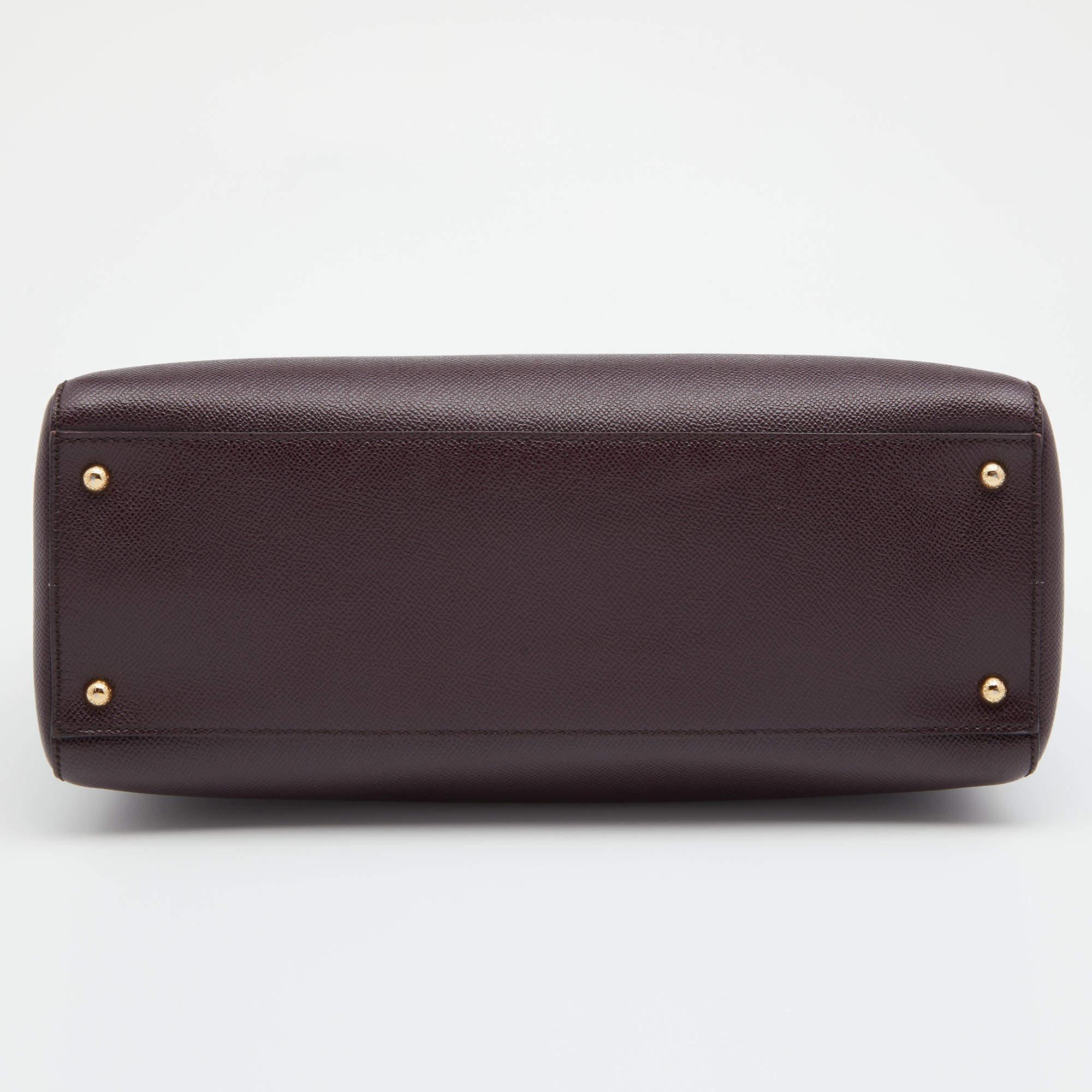 Dolce & Gabbana Burgundy Leather Miss Sicily Tote In Good Condition In Dubai, Al Qouz 2