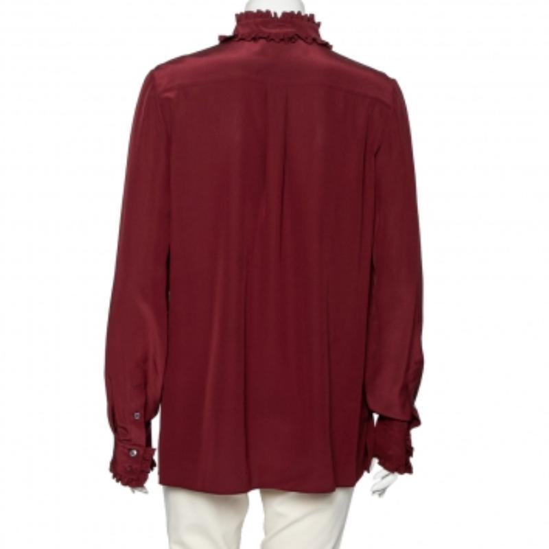 Dolce & Gabbana Burgundy Silk Ruffle Trim Detailed Button Front Shirt M État moyen - En vente à Dubai, Al Qouz 2
