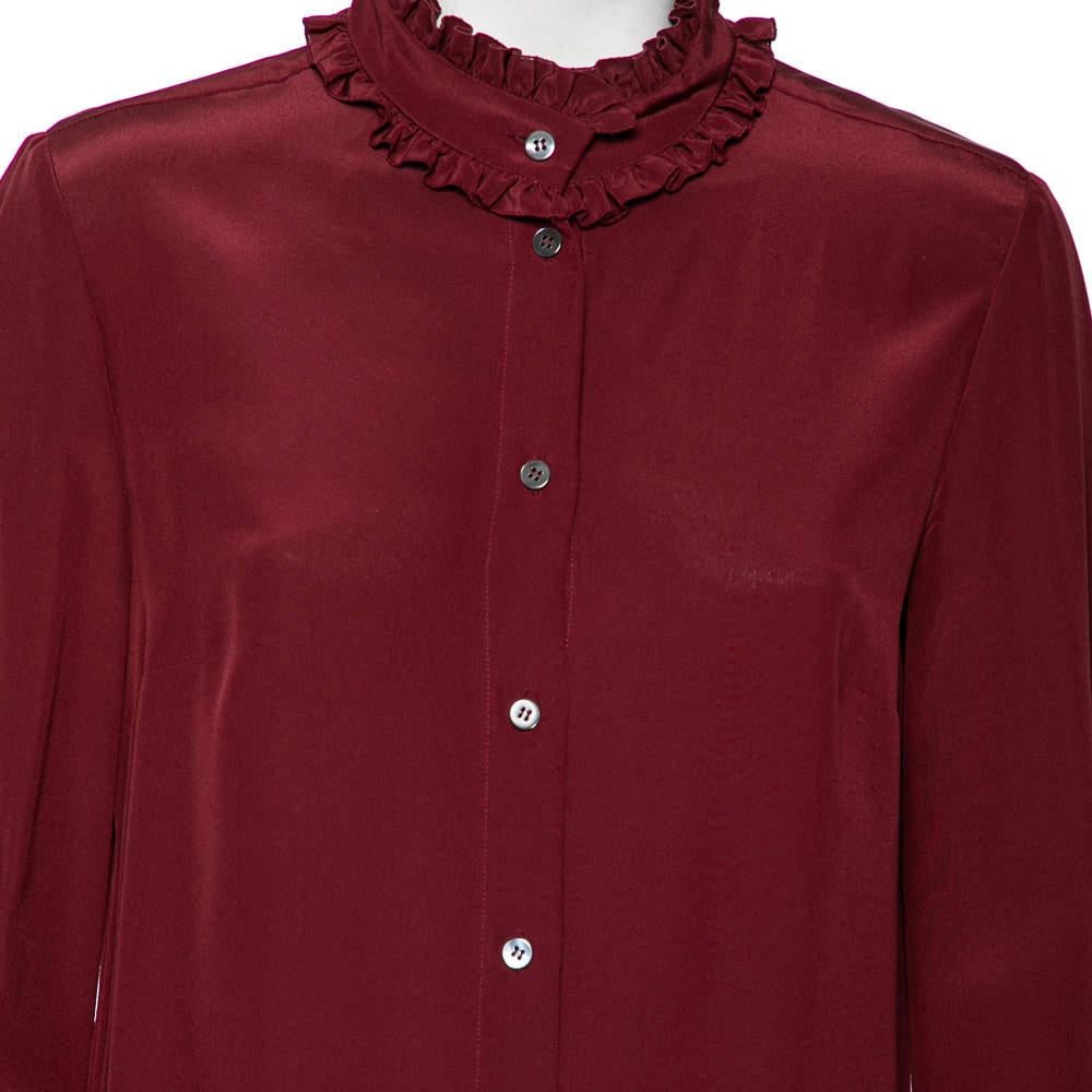 Dolce & Gabbana Burgundy Silk Ruffle Trim Detailed Button Front Shirt M In Fair Condition For Sale In Dubai, Al Qouz 2