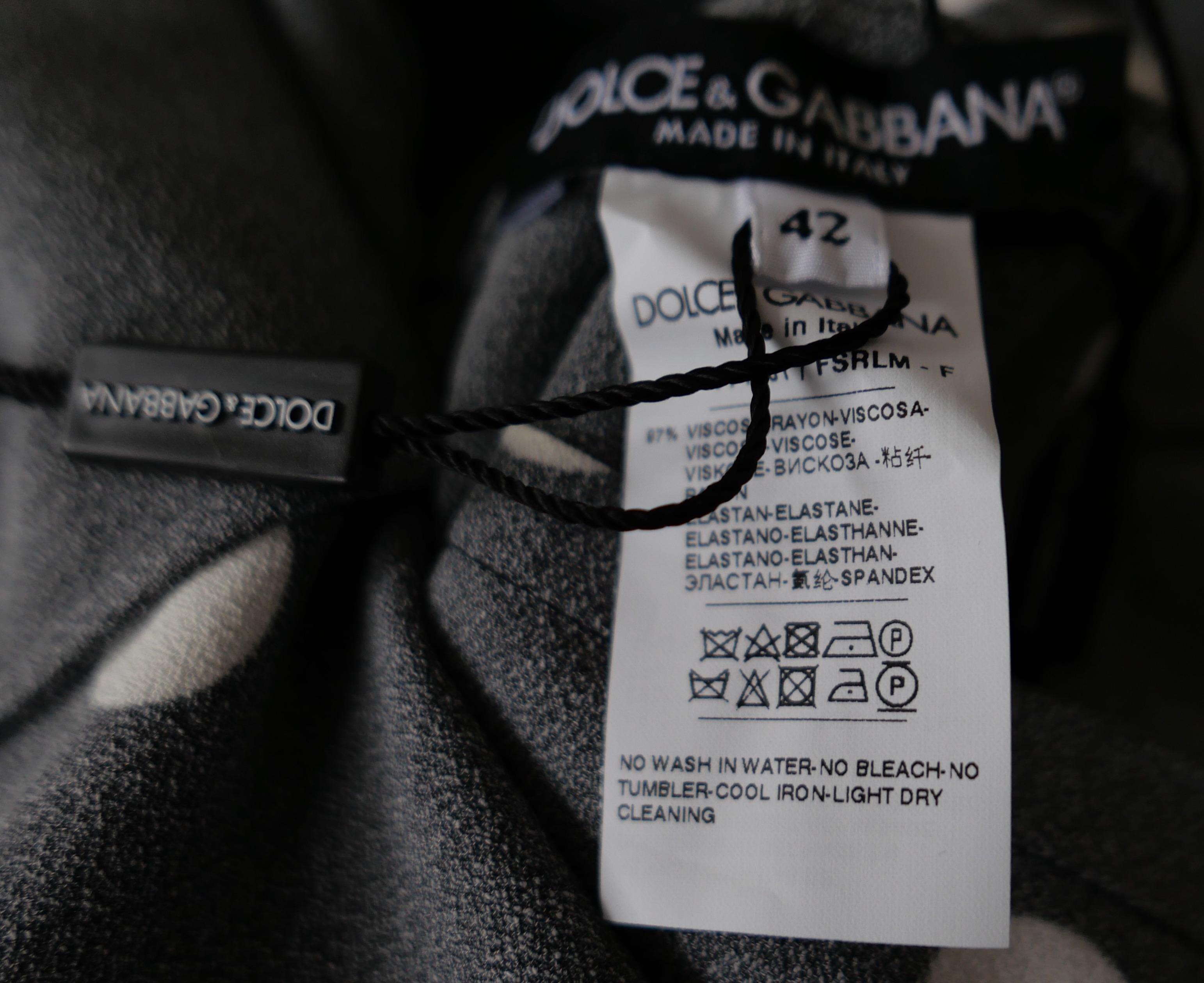 Dolce & Gabbana B&W Polka Dot Top Blouse For Sale 2
