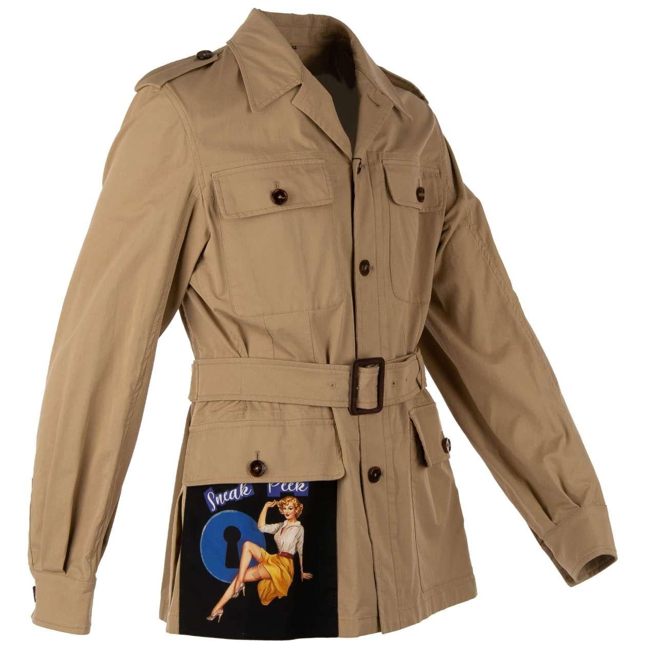 Dolce & Gabbana Canvas Safari Jacket SNEAK PEEK with Belt and Pockets Beige 46 In Excellent Condition For Sale In Erkrath, DE