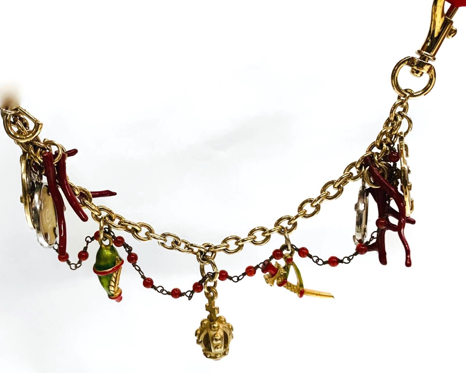 Dolce & Gabbana Charms Bracelet Sicily series, with medals and Sicilian charms including reproduction of red coral.
Length: 20 cm 