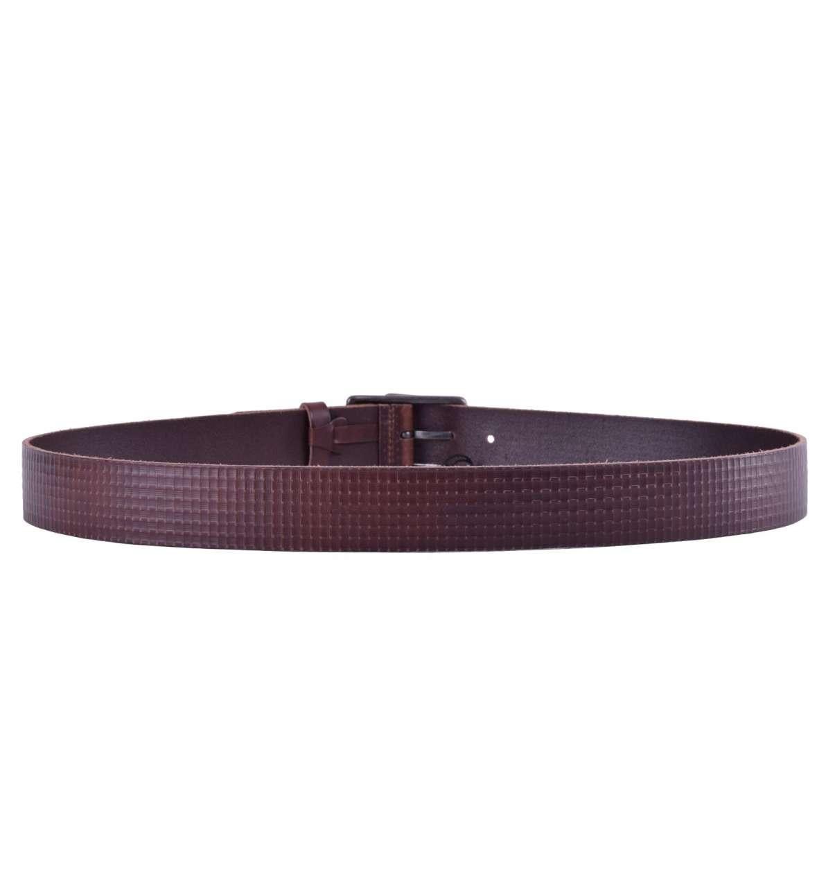 - Calf leather belt with check print & logo by DOLCE & GABBANA Black Label - MADE IN ITALY - New with Box or Dustbag - Former RRP (US): USD 495 - Model: BC3878-A1468-80048 - Material: 100% Calf Leather - Width: 3,5 cm - Color: Brown - Buckle with