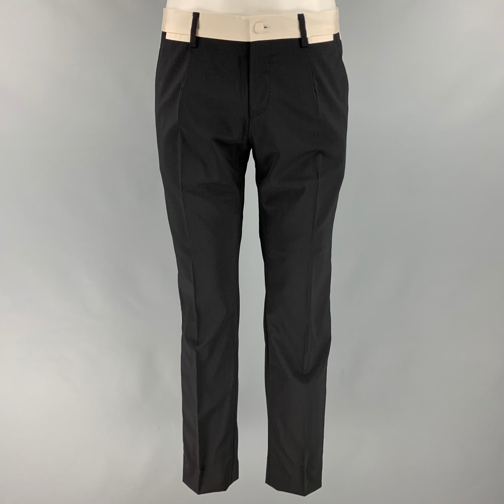 DOLCE & GABBANA Chest Size 38 Black White Solid Wool Blend Peak Lapel Suit For Sale 1