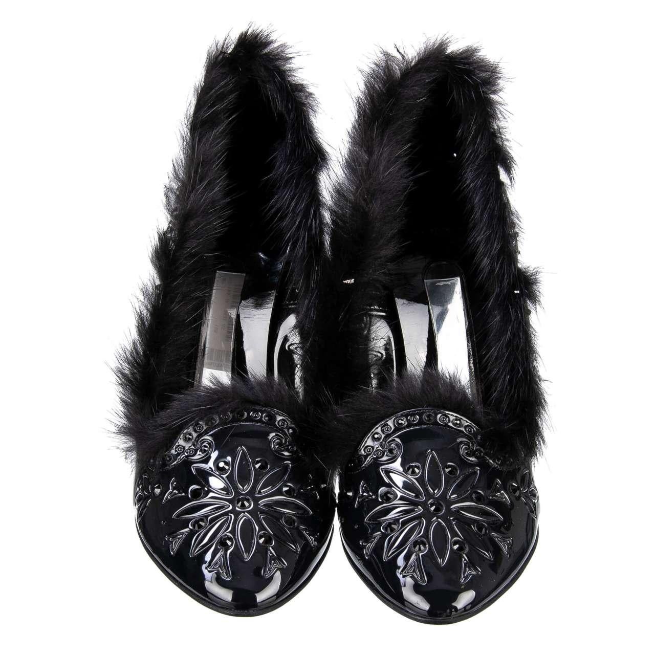 Dolce & Gabbana - Cinderella Fur and PVC Pumps with Crystals Black 37 In Excellent Condition For Sale In Erkrath, DE