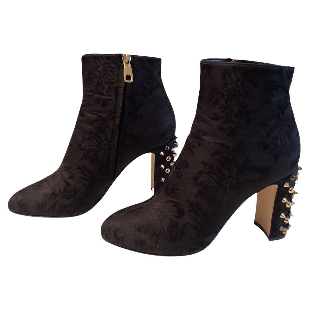 Dolce & Gabbana Cloth Boots in Black