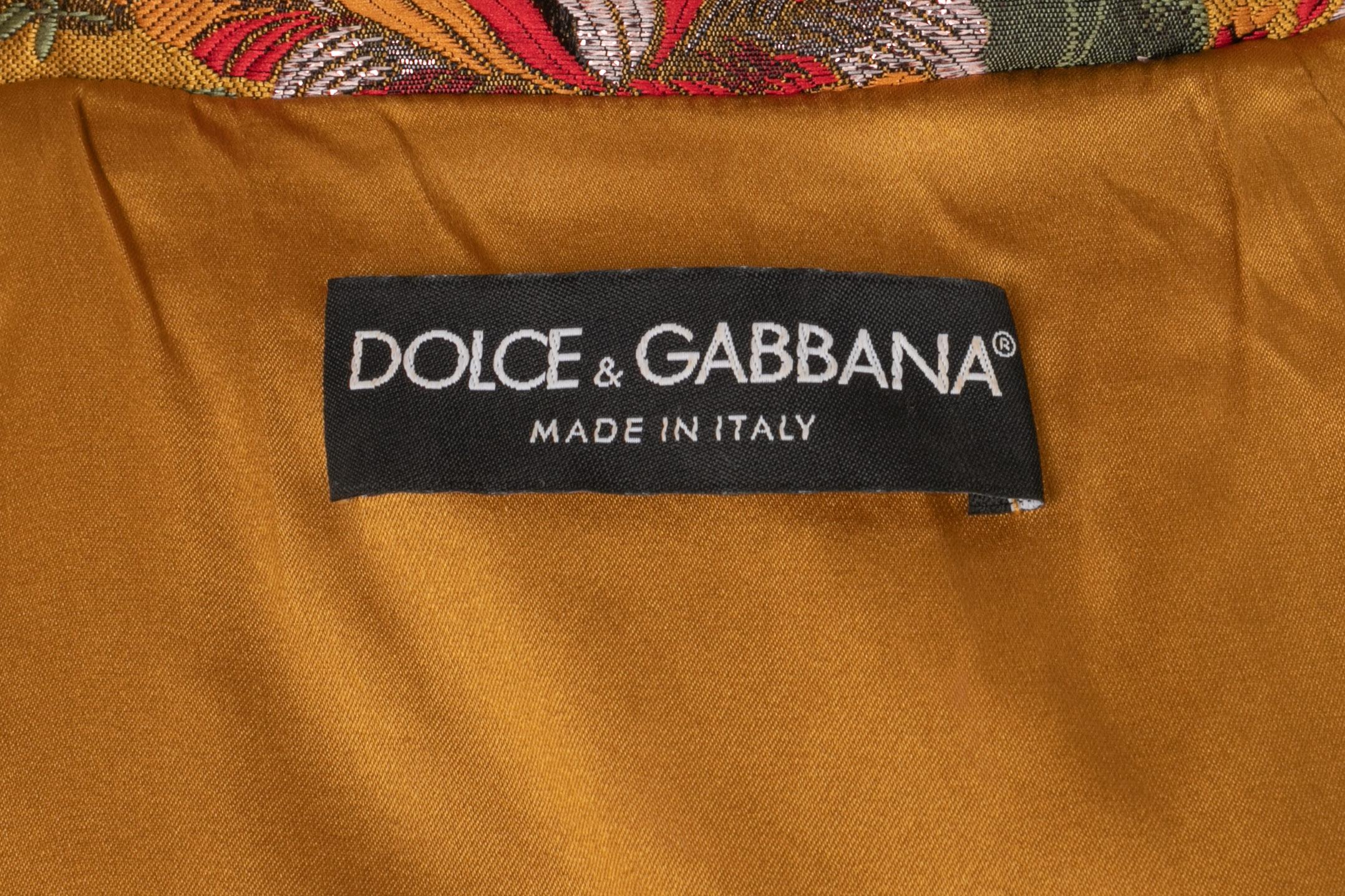 Dolce & Gabbana Coat 2019 For Sale 7