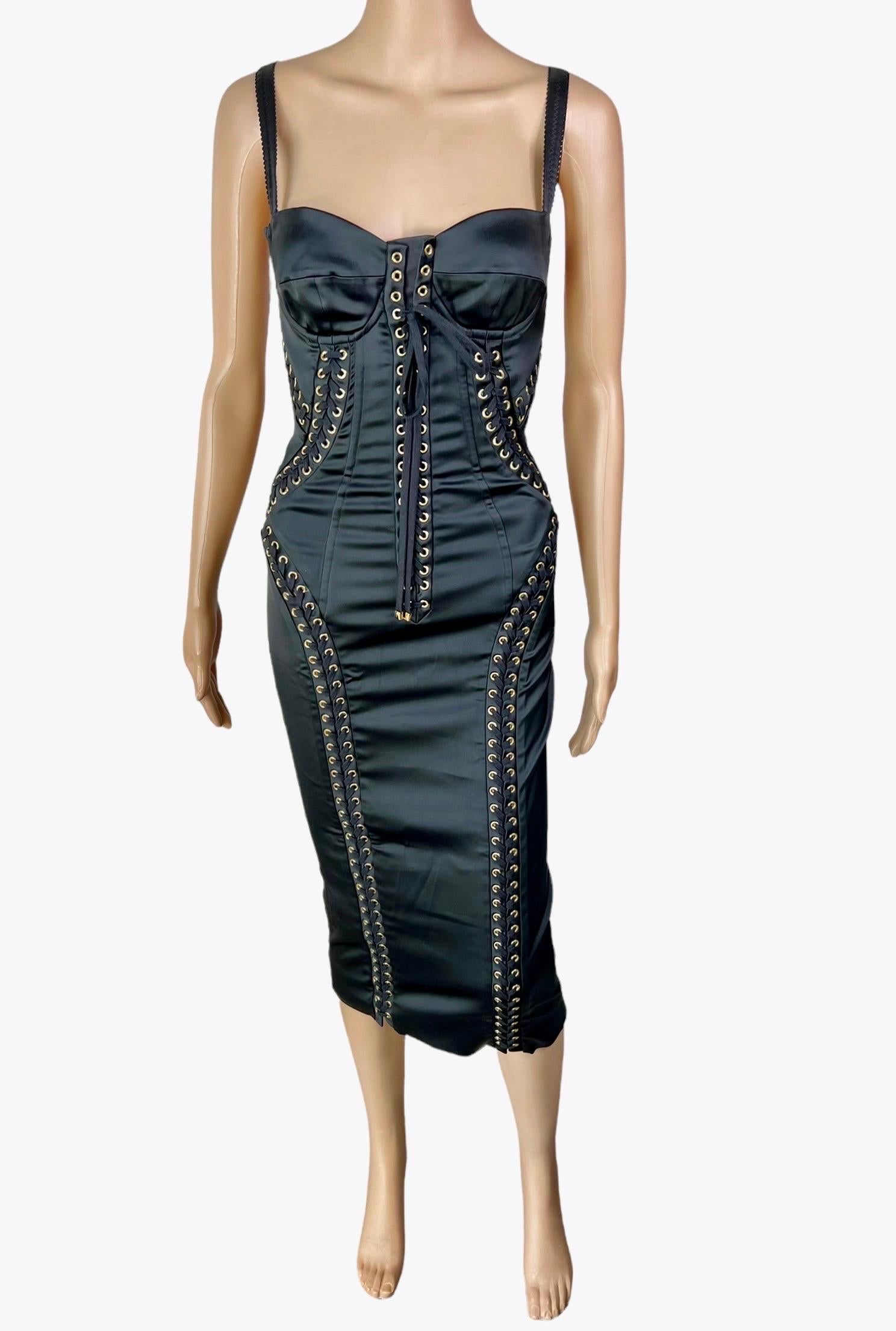 Noir Dolce & Gabbana - Robe midi moulante noire moulante avec bustier et corset à lacets en vente