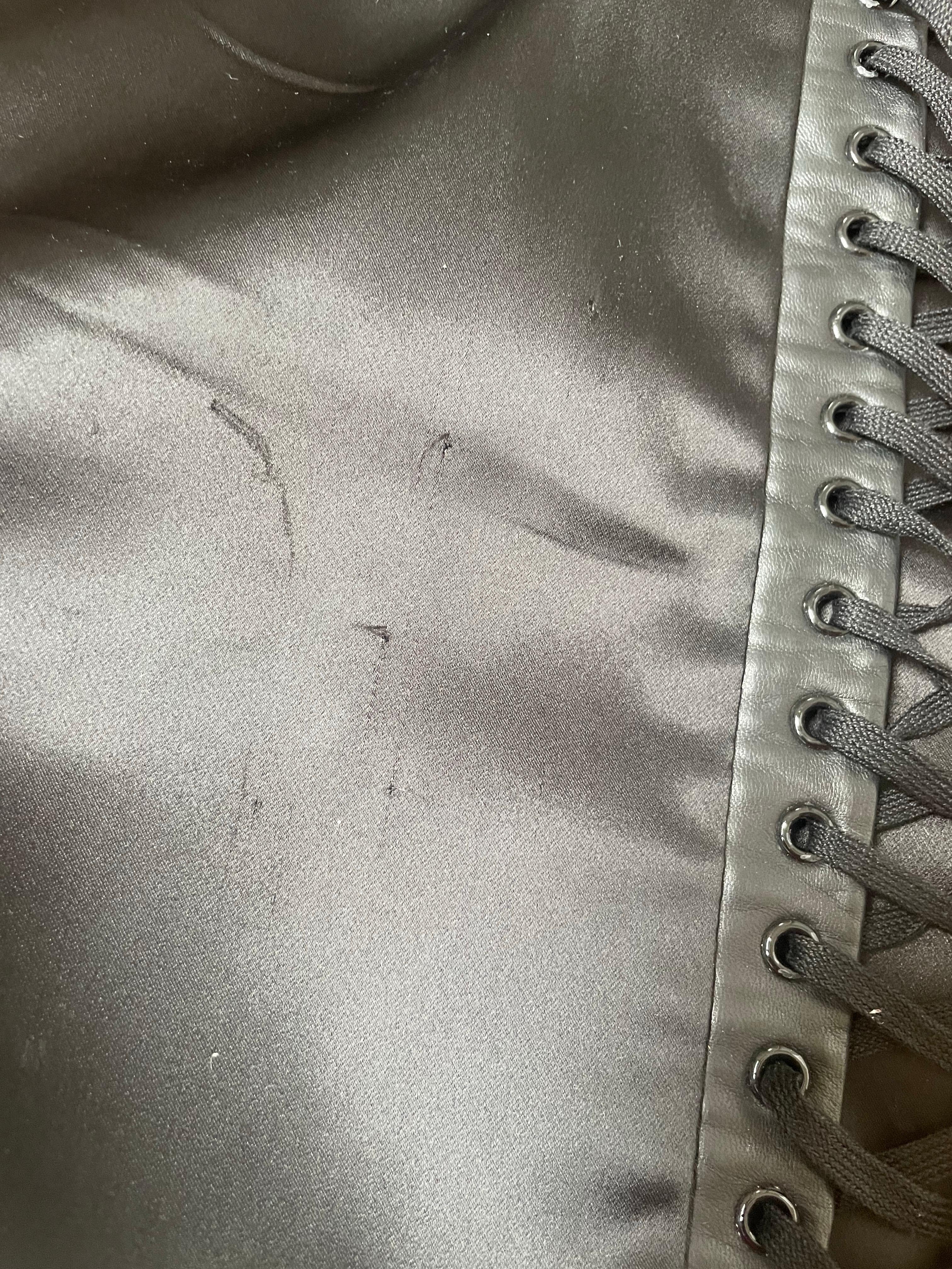 Dolce & Gabbana Gonna a corsetto sfilata 2002 In condizioni buone in vendita a CACHAN, FR