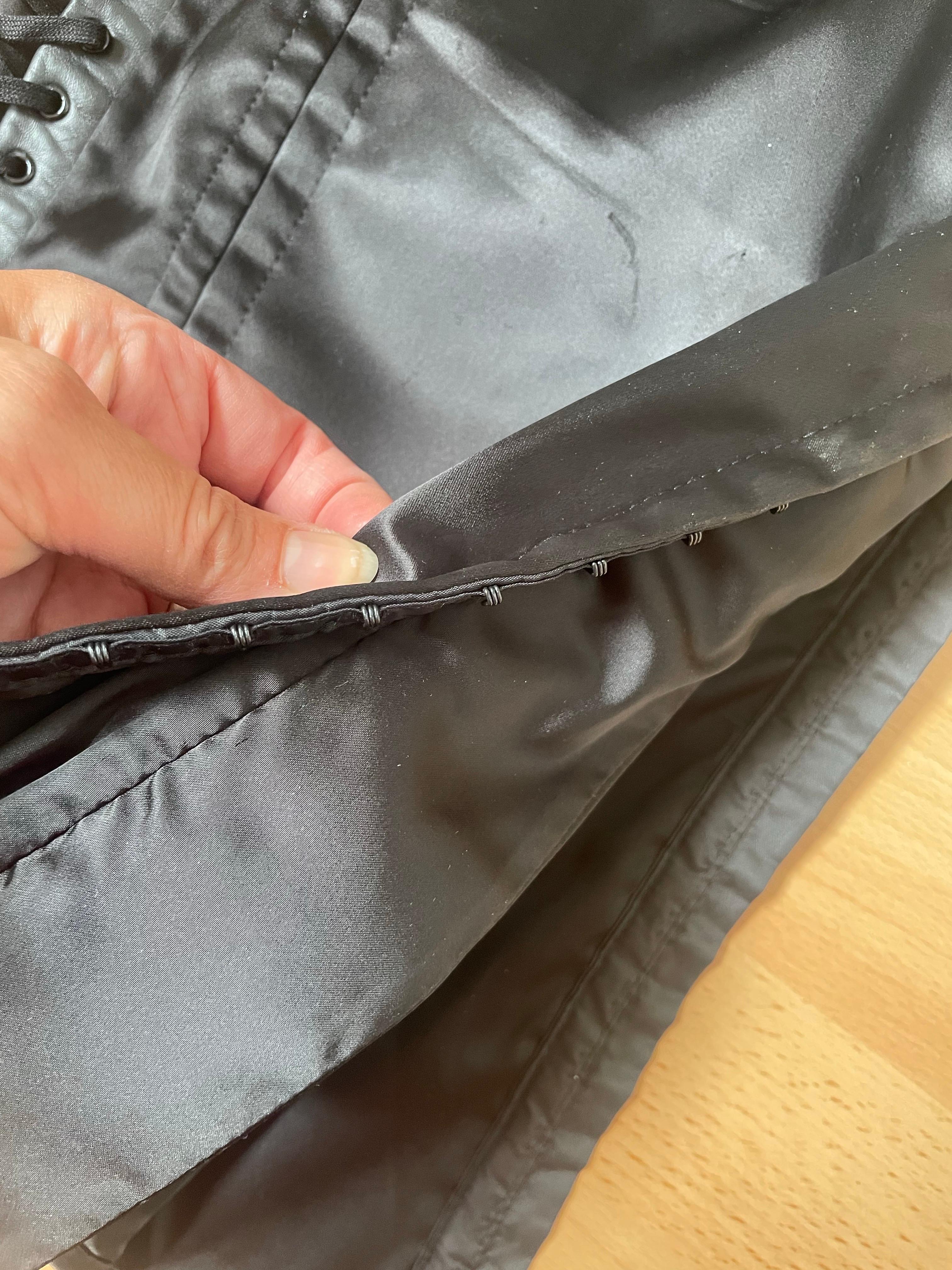 Dolce & Gabbana Gonna a corsetto sfilata 2002 in vendita 2