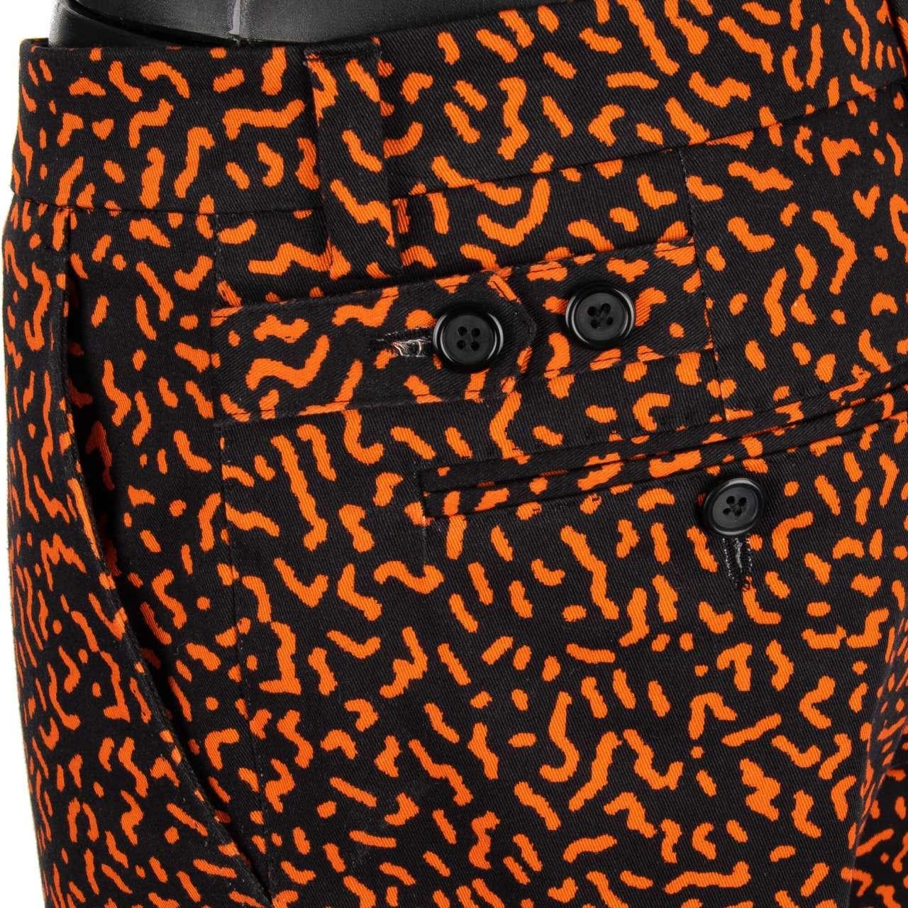 Dolce & Gabbana - Cotton Dress Trousers with Print Black Orange 48 M For Sale 3