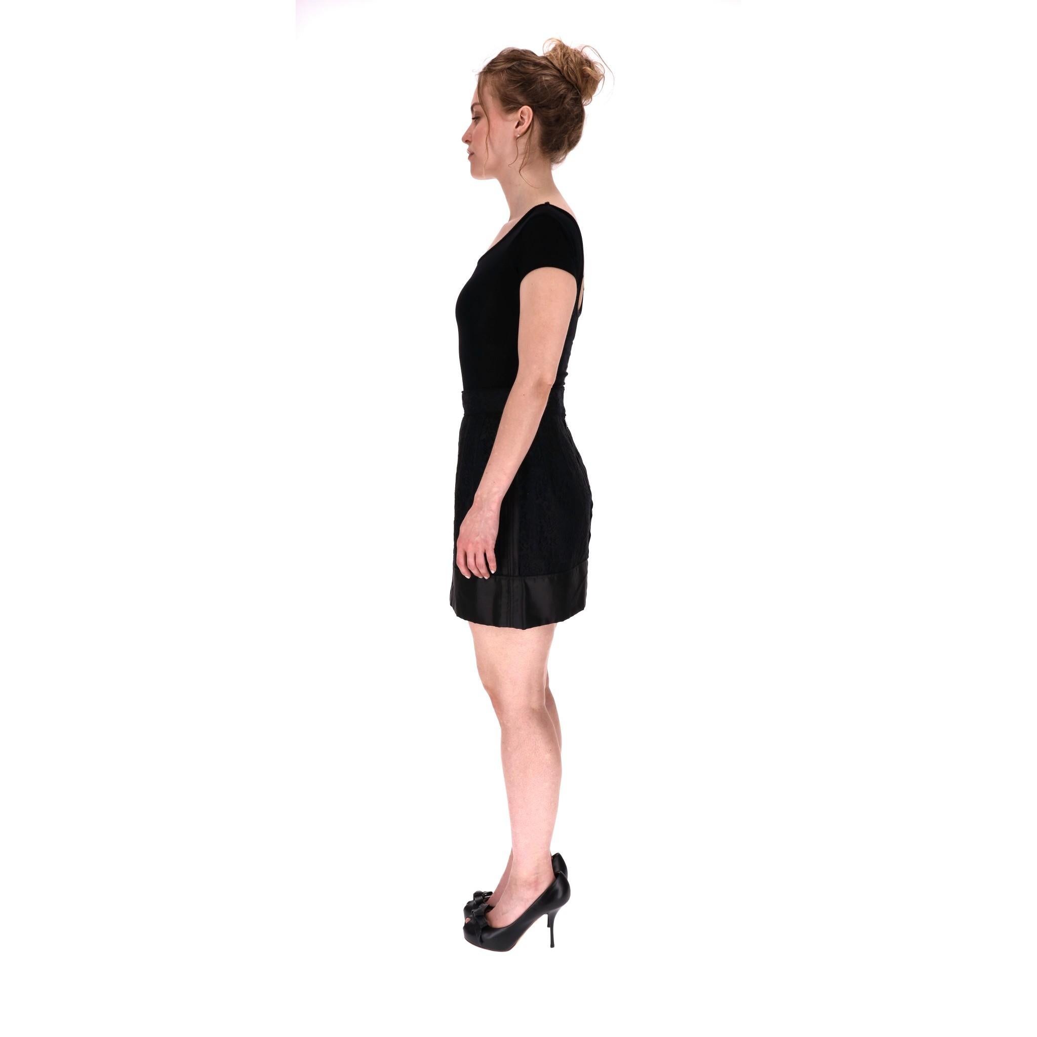 Black Dolce & Gabbana Cotton & Silk Blend Skirt For Sale