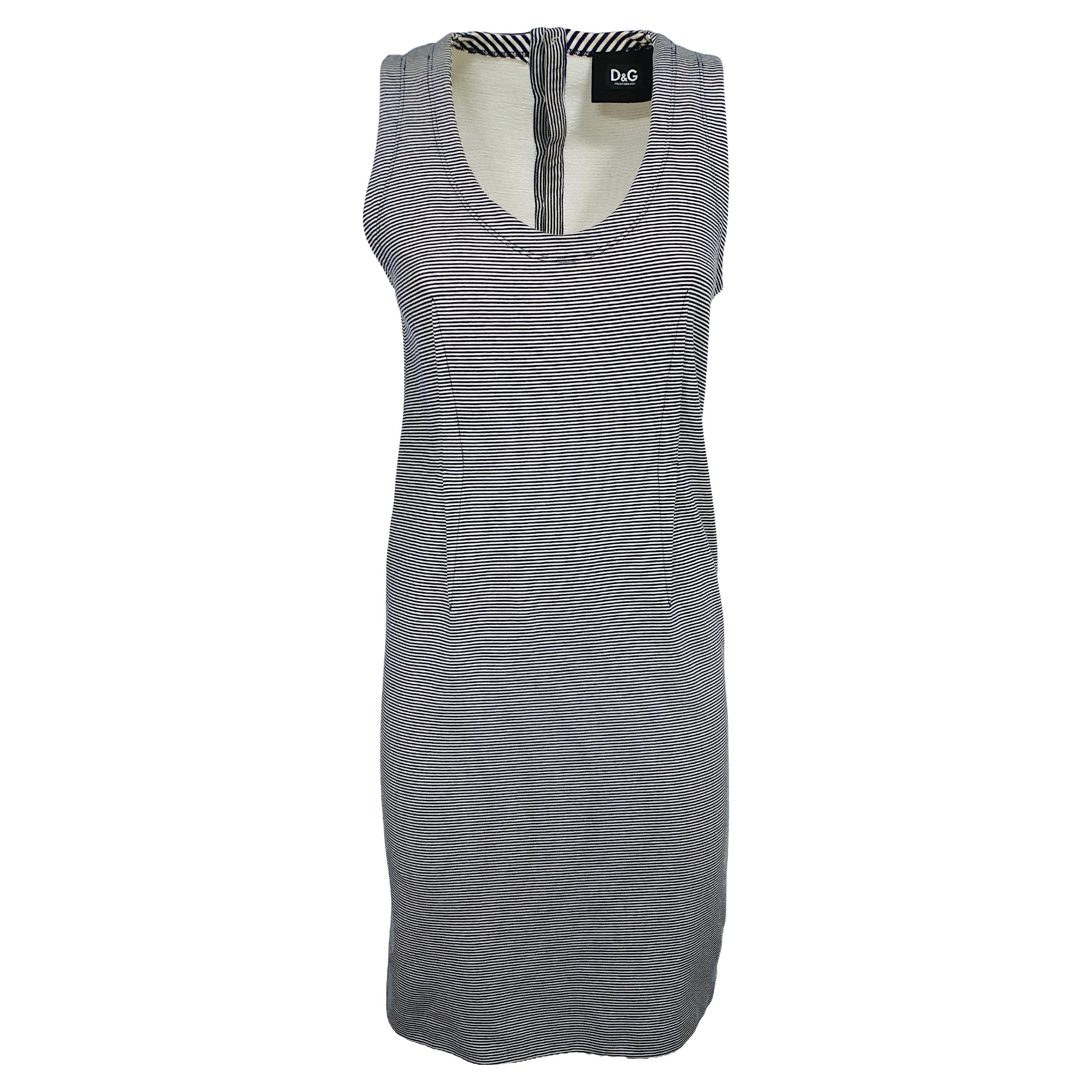 DOLCE & GABBANA – ärmelloses Kleid aus Baumwolle mit blauen und cremefarbenen Streifen  Größe M im Angebot