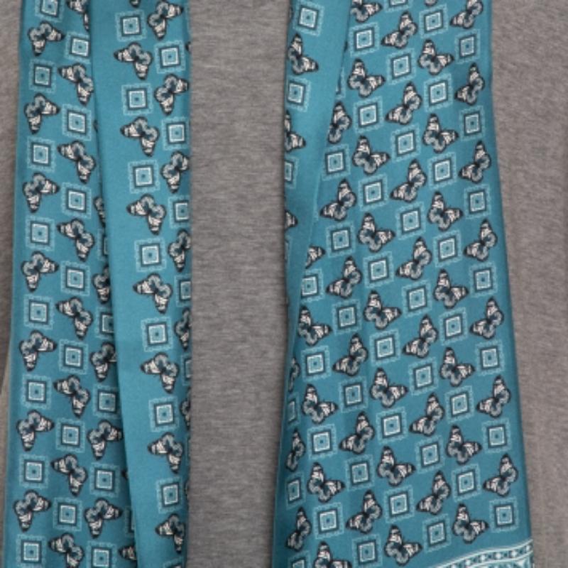 Gray Dolce & Gabbana Cotton V-Neck T-Shirt w/ Butterfly Printed Tasseled Silk Scarf S For Sale