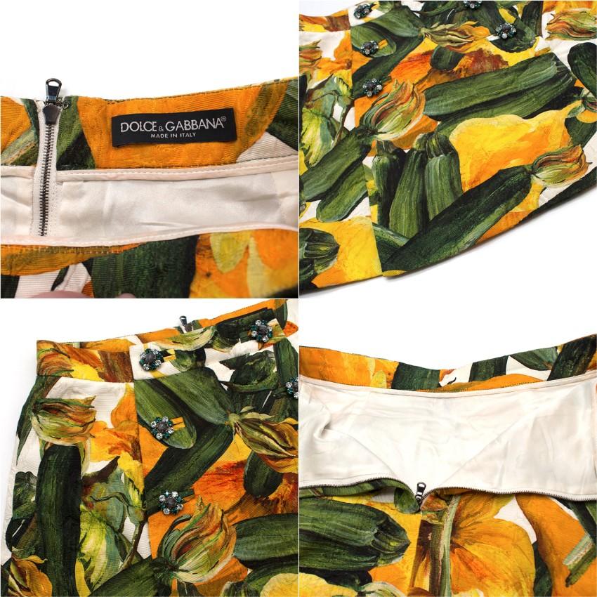 Dolce & Gabbana Courgette-Print Runway Two-Piece Skirt & Bralette IT 42 In Excellent Condition For Sale In London, GB