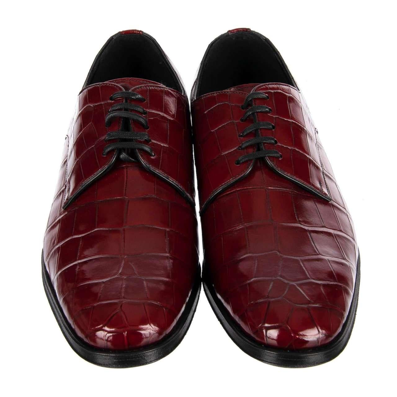 Dolce & Gabbana Crocodile Leather Derby Shoes VENEZIA Bordeaux Red EUR 39 In Excellent Condition For Sale In Erkrath, DE