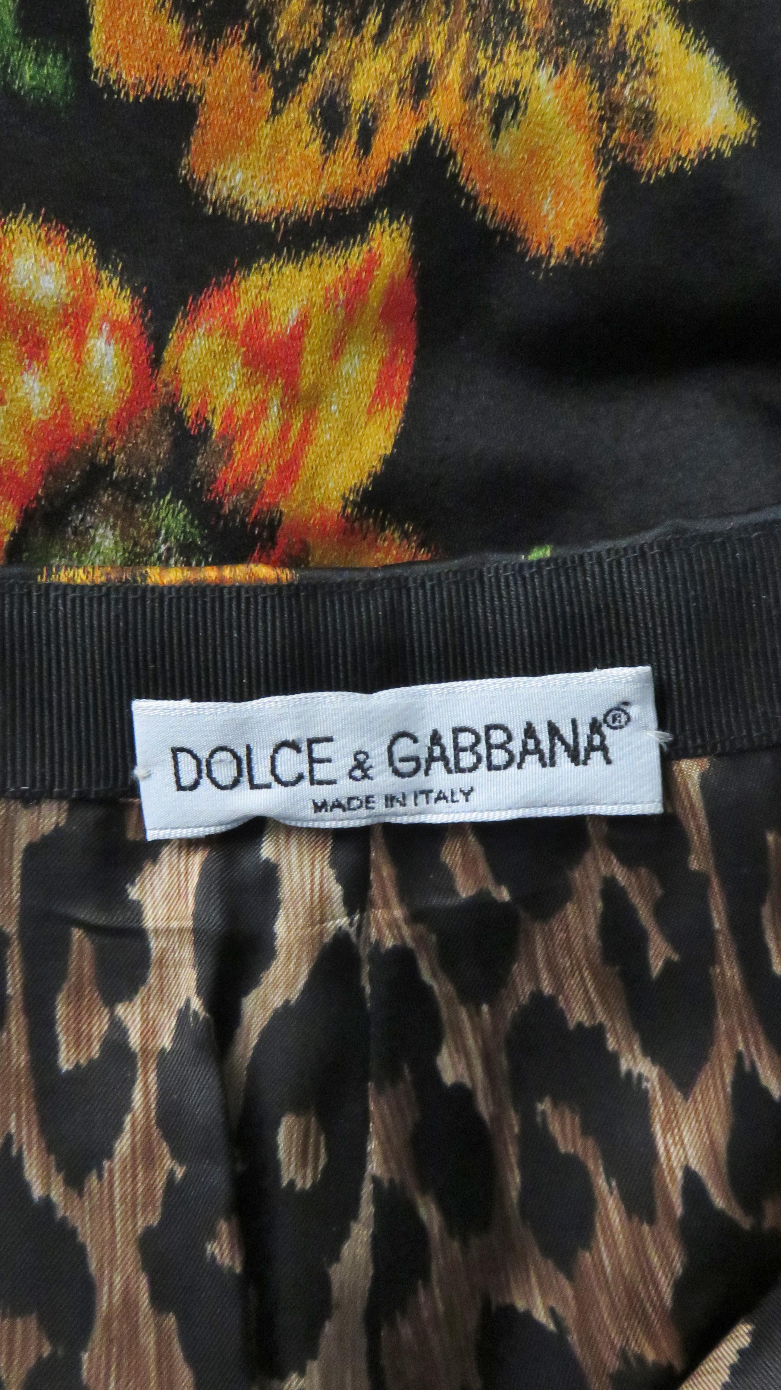 Dolce & Gabbana Silk Flower Shorts Pants 5