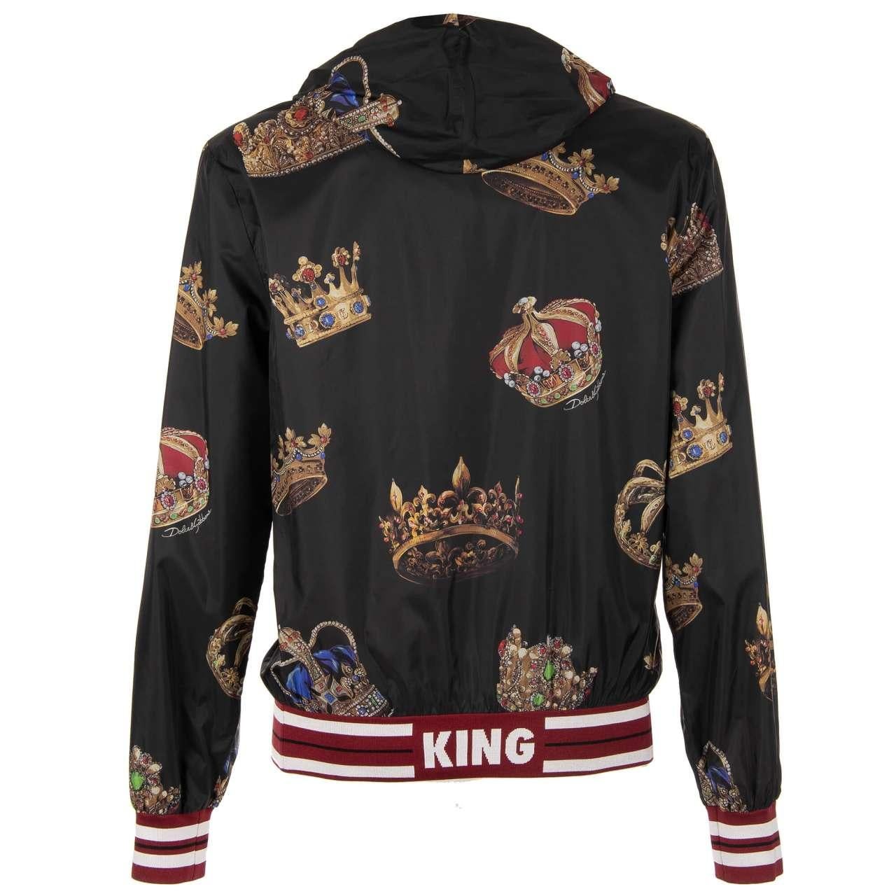 Dolce & Gabbana Crown Printed Bomber Jacket with Hoody and Pockets Black 48 M For Sale 1