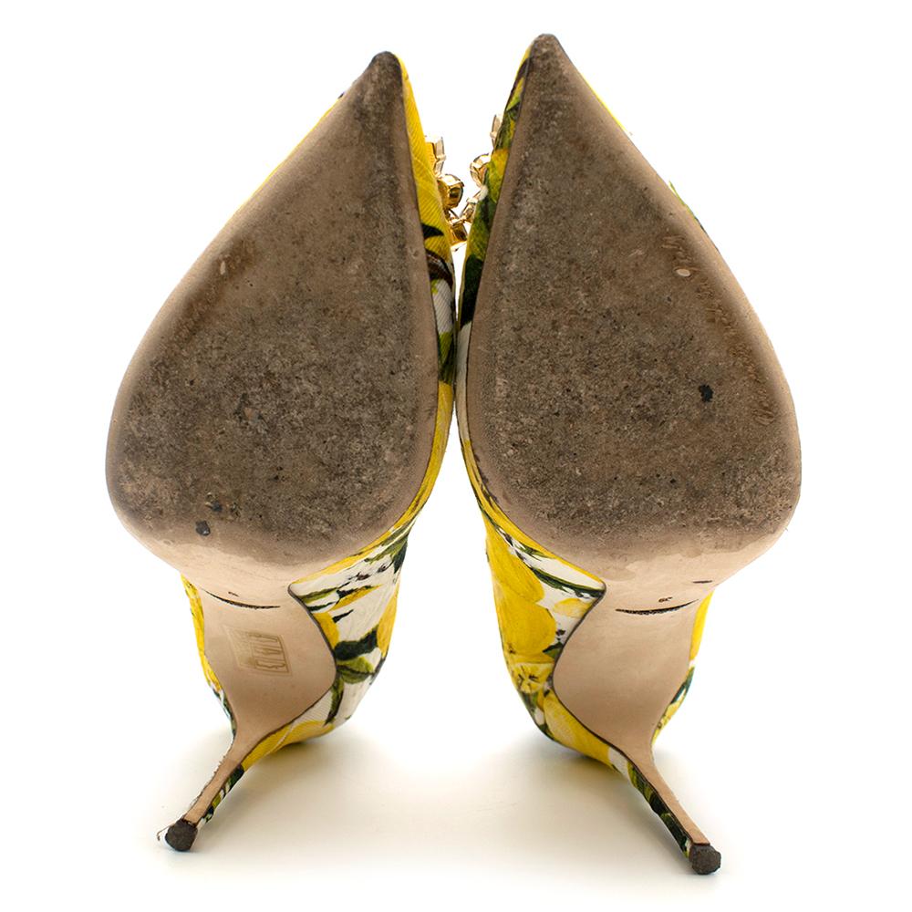Dolce & Gabbana Crystal Embellished Lemon Pumps 39 In Excellent Condition In London, GB