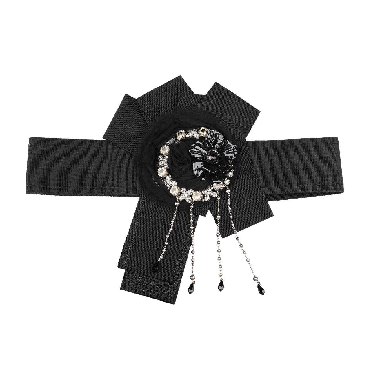 Women's Dolce & Gabbana - Crystal Flower Bow Chain Belt Black 40 S For Sale