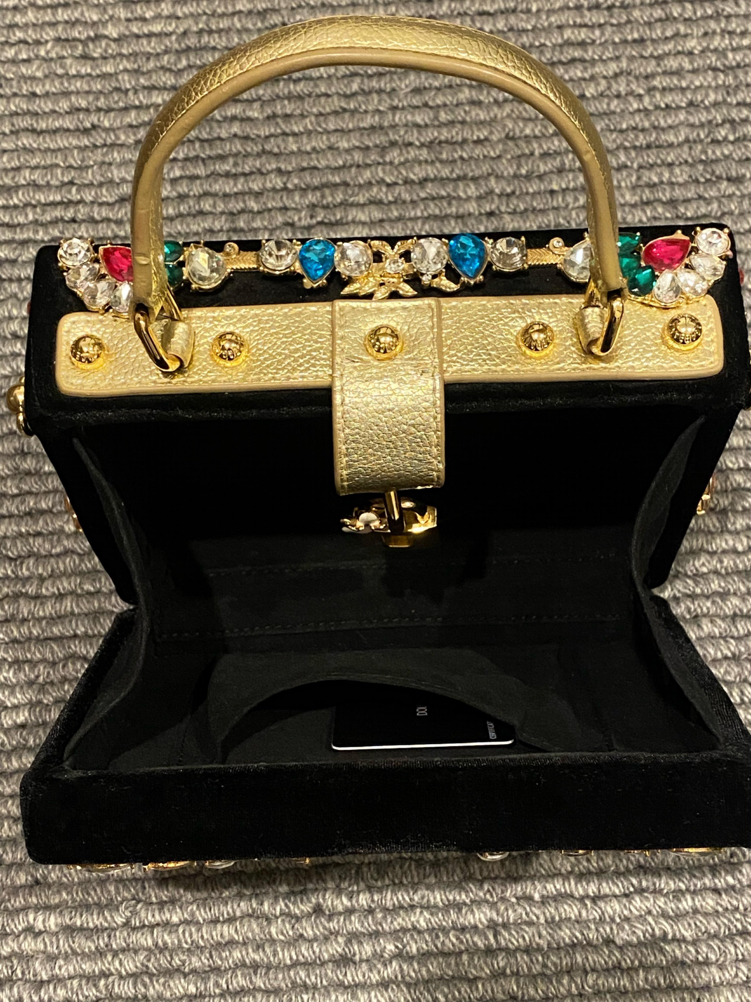 Dolce & Gabbana Da Sera Bolsa de Caja Fina y Rara Decorada con Cristales. Cuero, terciopelo en venta 6