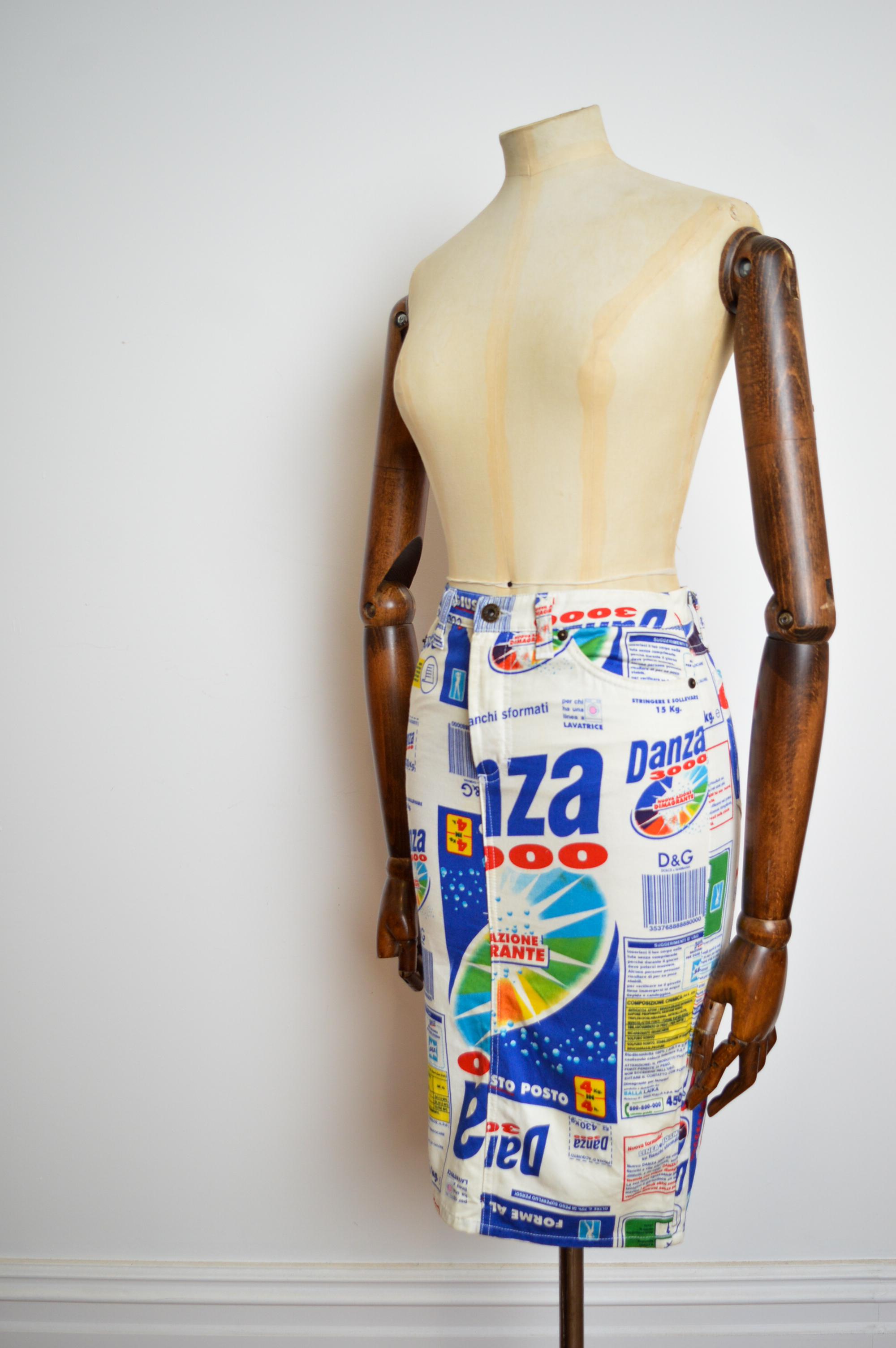 Dolce & Gabbana Danza 3000 Loud pattern denim pencil Skirt For Sale 7