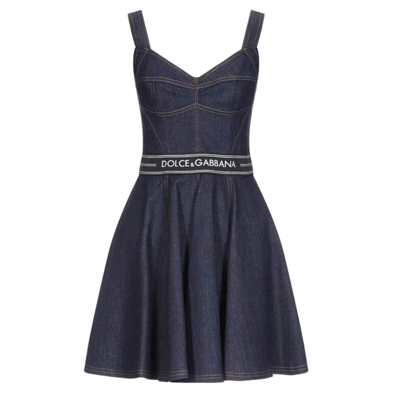Dolce & Gabbana Dunkelblaues ausgestelltes lässiges Denim-Slip-Kleid
