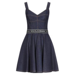 Dolce & Gabbana Dunkelblaues ausgestelltes lässiges Denim-Slip-Kleid